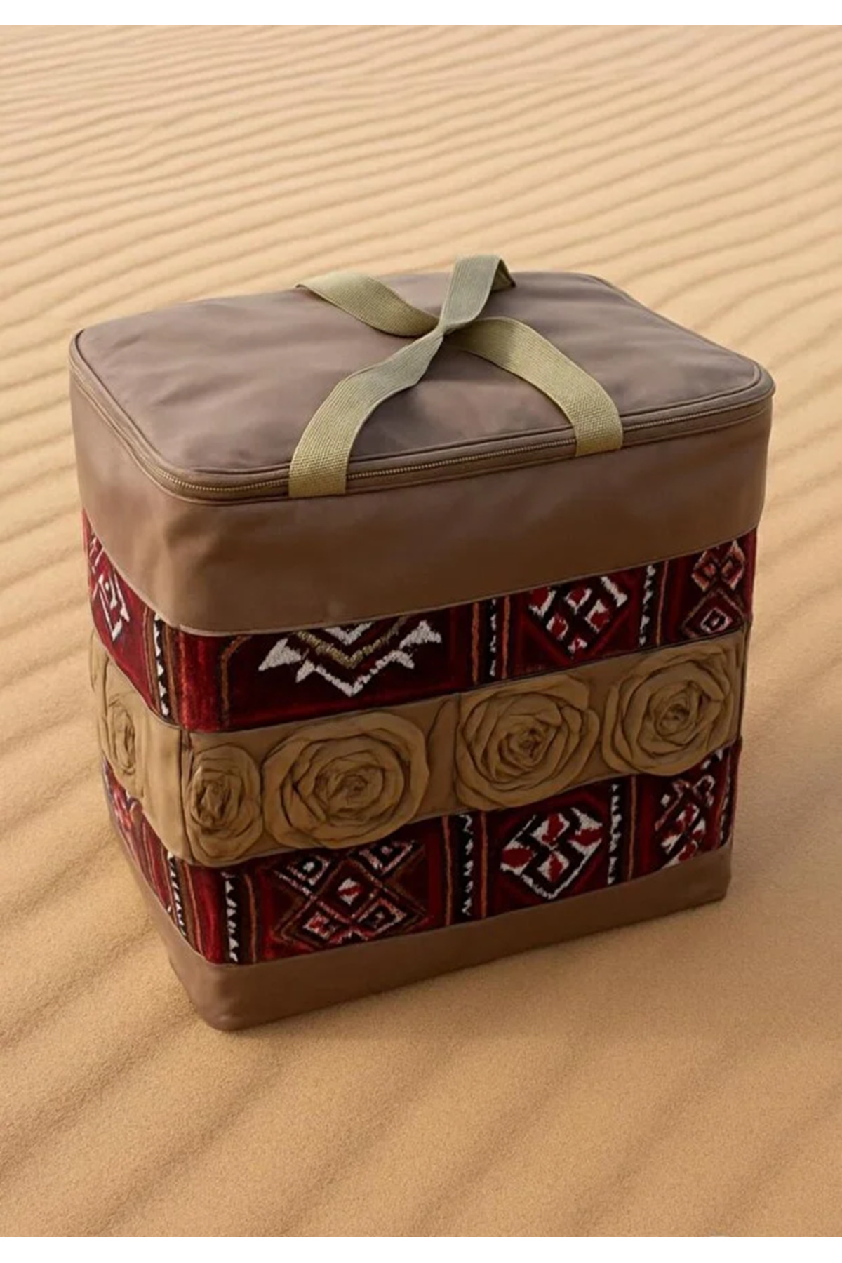 طقم جلسة بر ملكي 4 مدات و4 مراكي مع شنطة – قماش عملي مقاس 2×80 سم