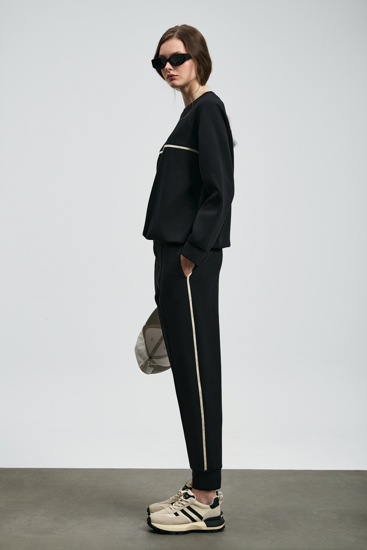 Lufian  122030019 Angelına Kadın Örme Kadın Sweatshirt SİYAH - Görsel 2