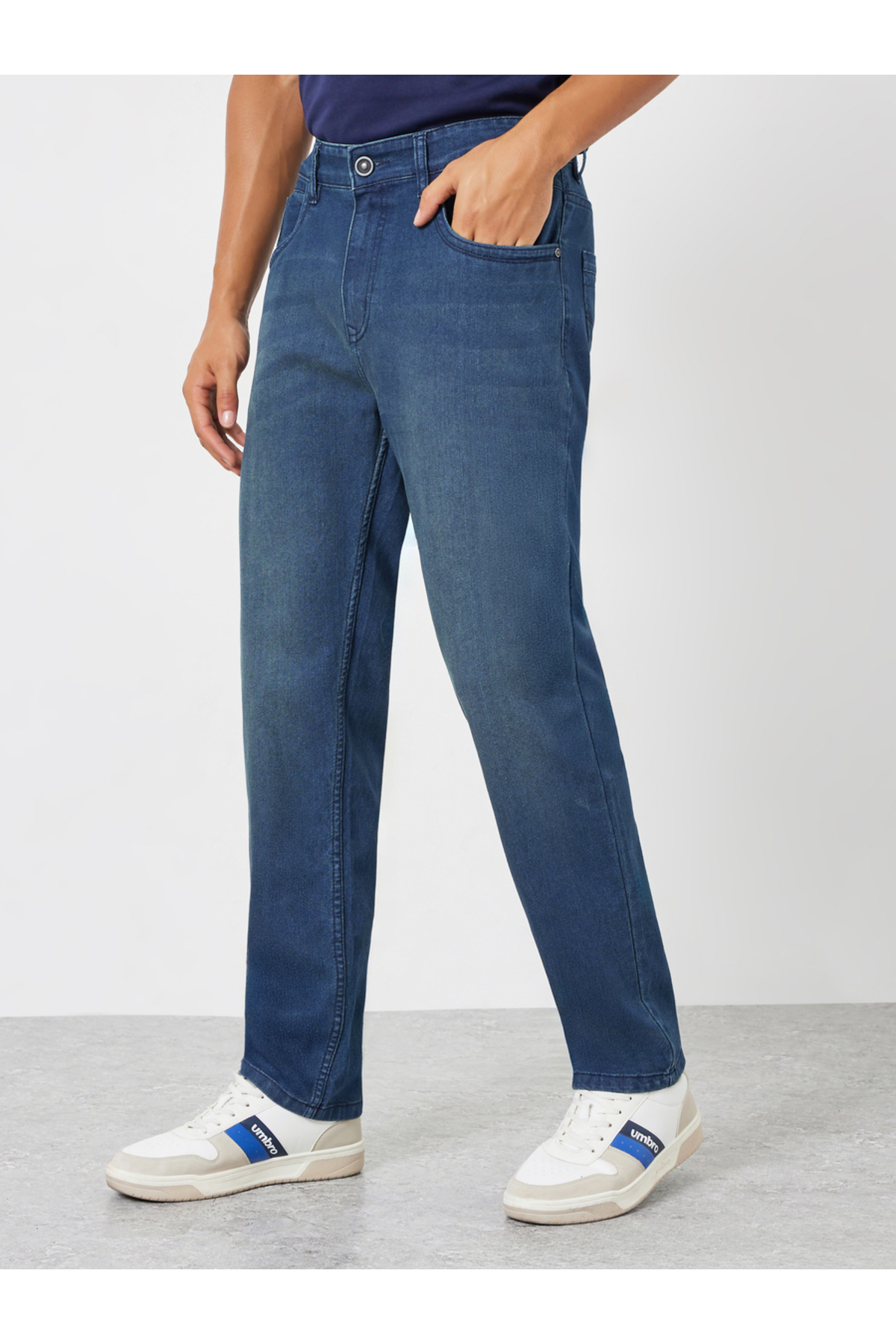 Styli Men Light Wash Regular Fit Jeans