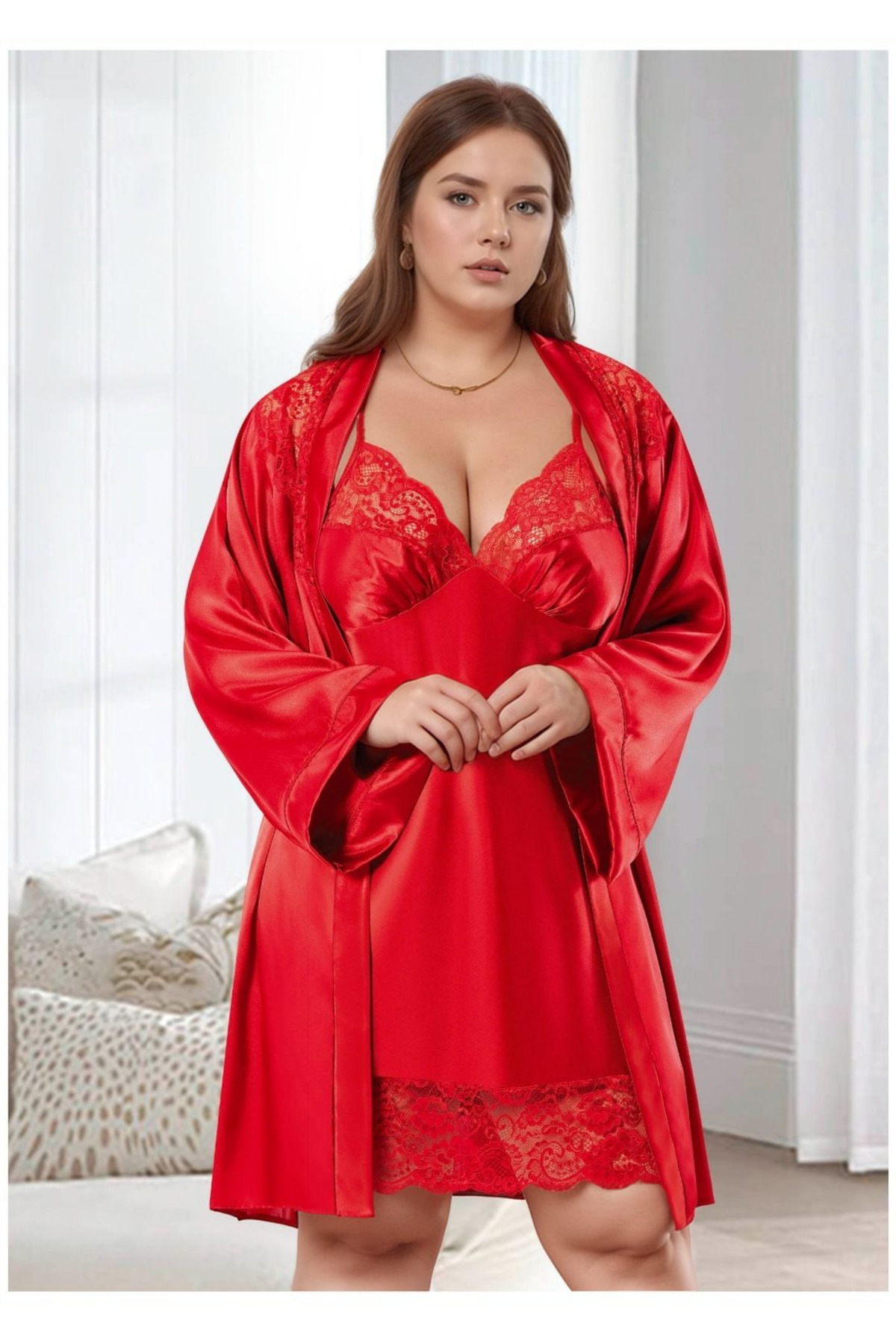 Soweto Büyük Beden Saten Gecelik Sabahlık Takımı - Kırmızı Dantel Detaylı 2'li Plus Size Set