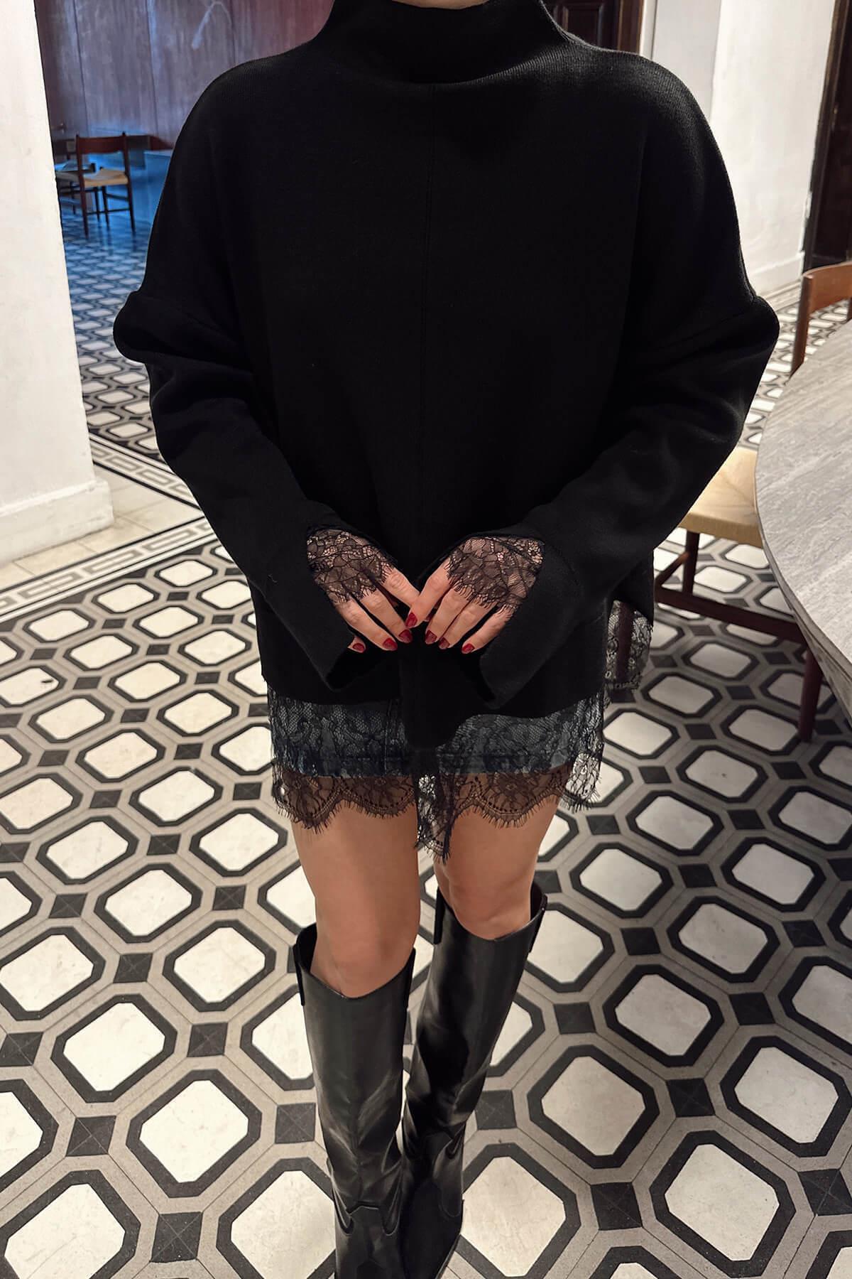 Swist  Siyah Dantel Detaylı Dik Yaka Kadın Triko Kazak - Görsel 5