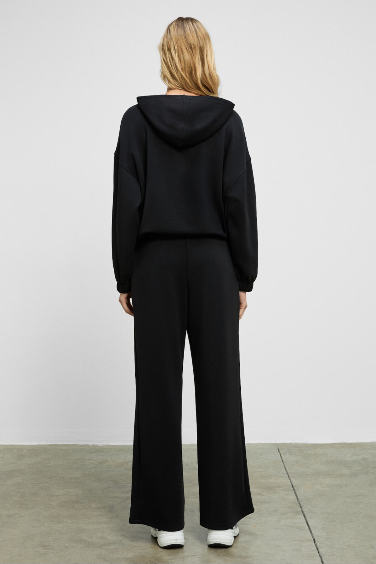 GRIMELANGE  AMOURA Kadın Yumuşak Ve Esnek Kumaşlı Kapüşonlu Fermuarlı Uzun Kollu Siyah Sweatshirt - Görsel 6