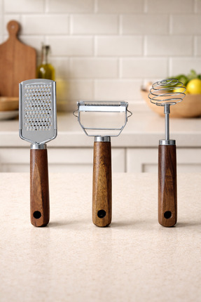 Hilamingo Home 3'lü Akasya Saplı Rende Çırpıcı Soyacak Seti