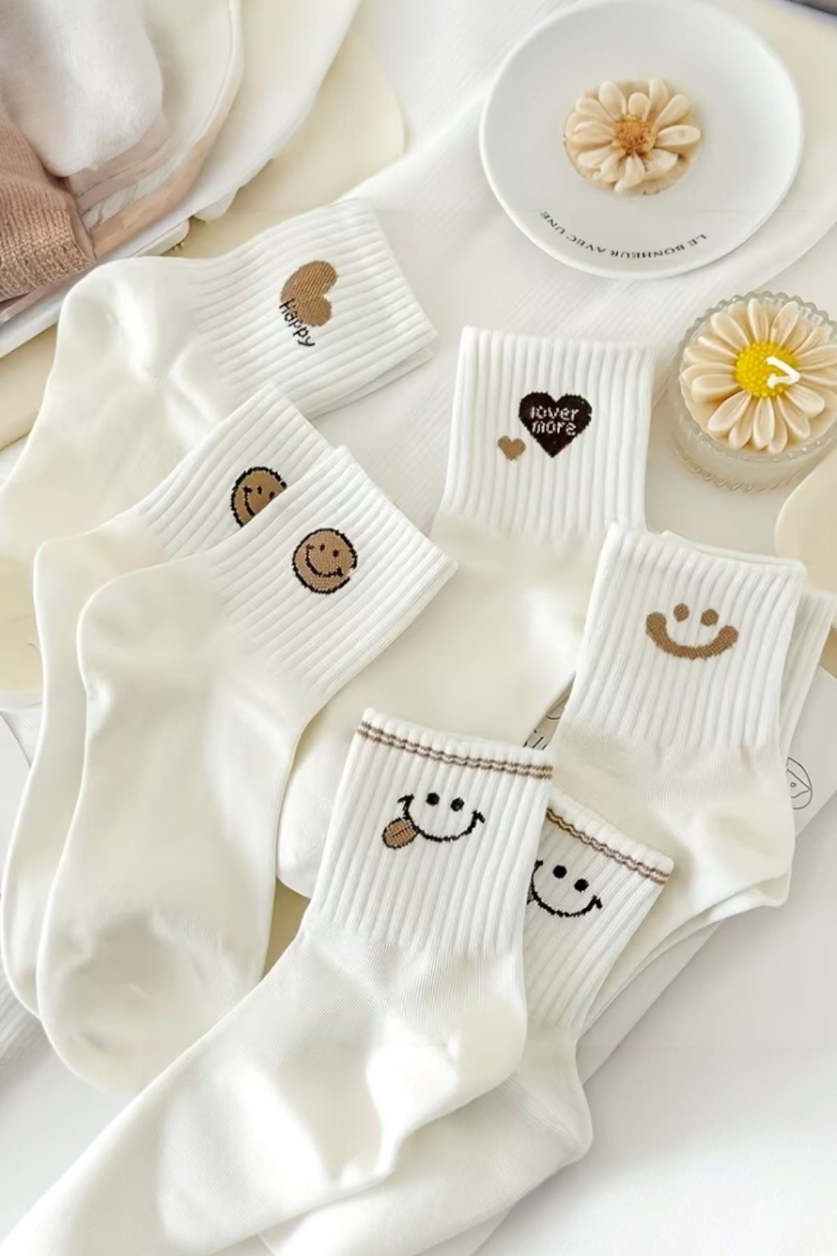 Hitit Socks Kadın 5 Çift Premium Kalite Gülen Surat ve Kalp Desenli Kısa Soket Çorap görsel 4