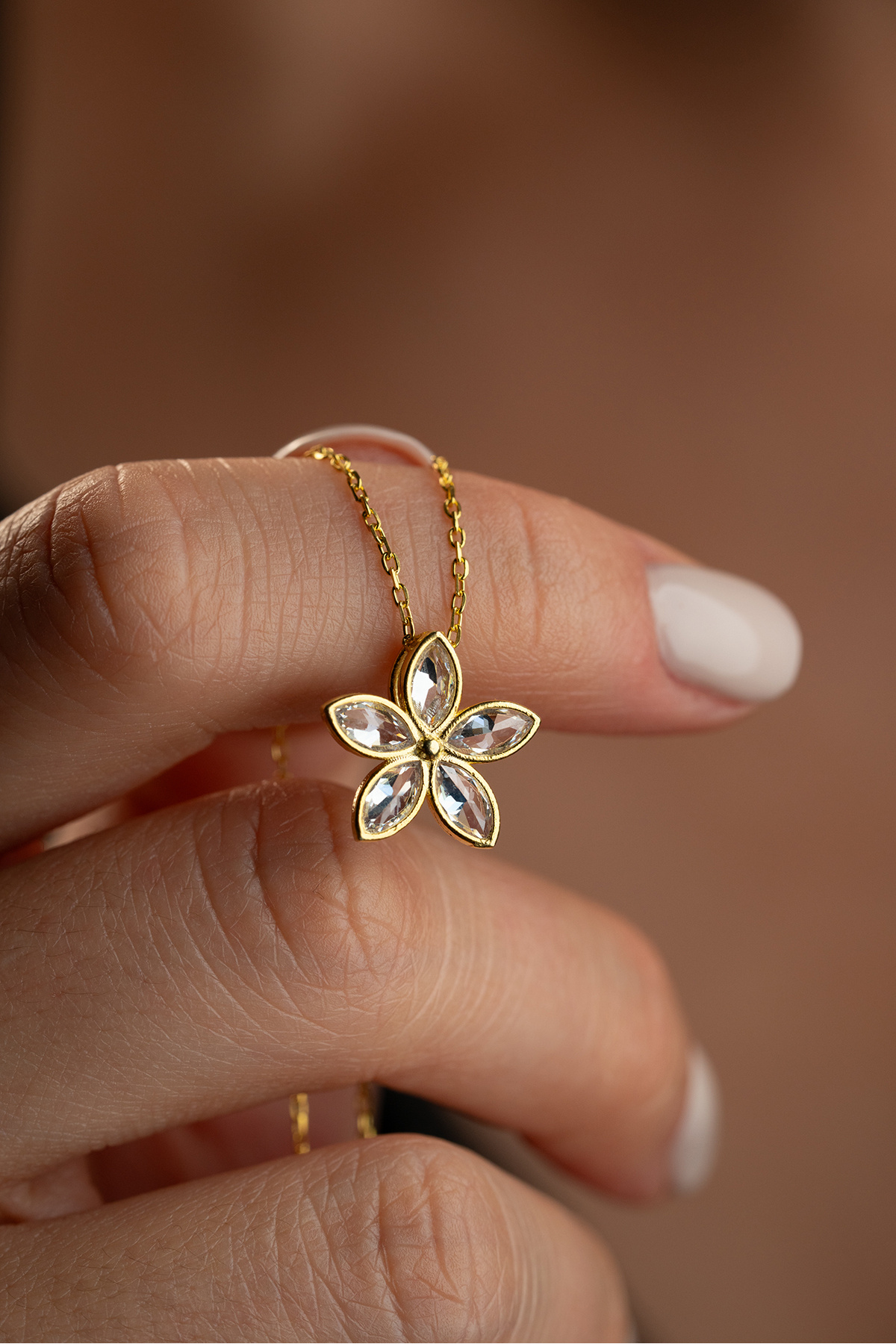 Silvano Jewelry 925 Ayar Gümüş Altın Kaplama Nergis Kolye