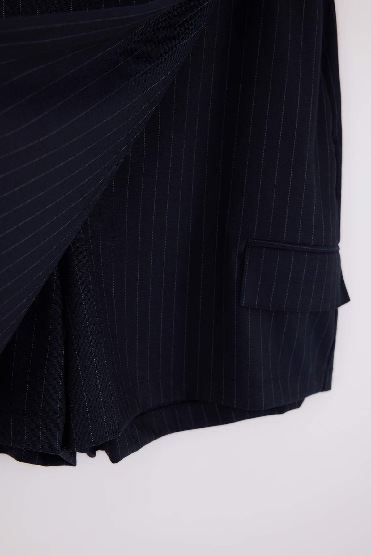 Trendyolmilla  Limited Edition Lacivert Çizgili Mini Büyük Beden Şort Etek TBBSS26AP00006 - Görsel 10