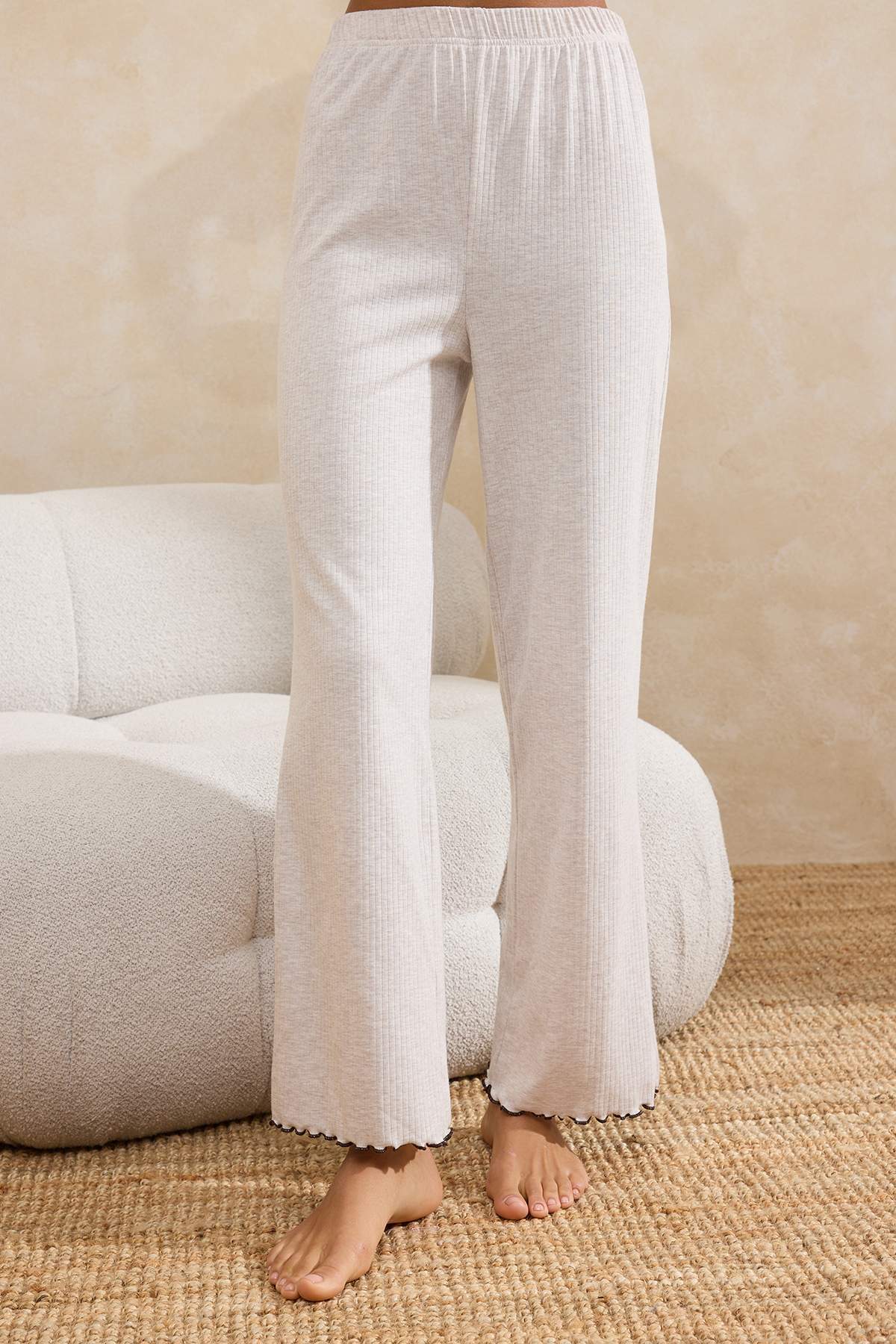 Trendyolmilla  Bej Melanj Baby Overloklu Fitilli Örme Pijama Takımı THMSS26PT00057 - Görsel 5