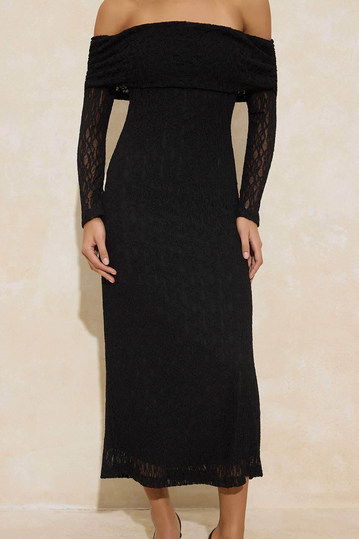 Trendyolmilla  Siyah Dantel Astarlı Şık/Gece Maxi Elbise TPRAW26EL00164 - Görsel 3