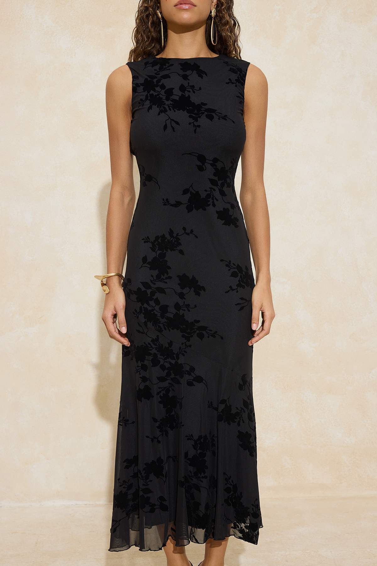 Trendyolmilla  Siyah Çiçek Desenli Flok Tül Astarlı Maxi Elbise TPRSS26EL00019 - Görsel 3