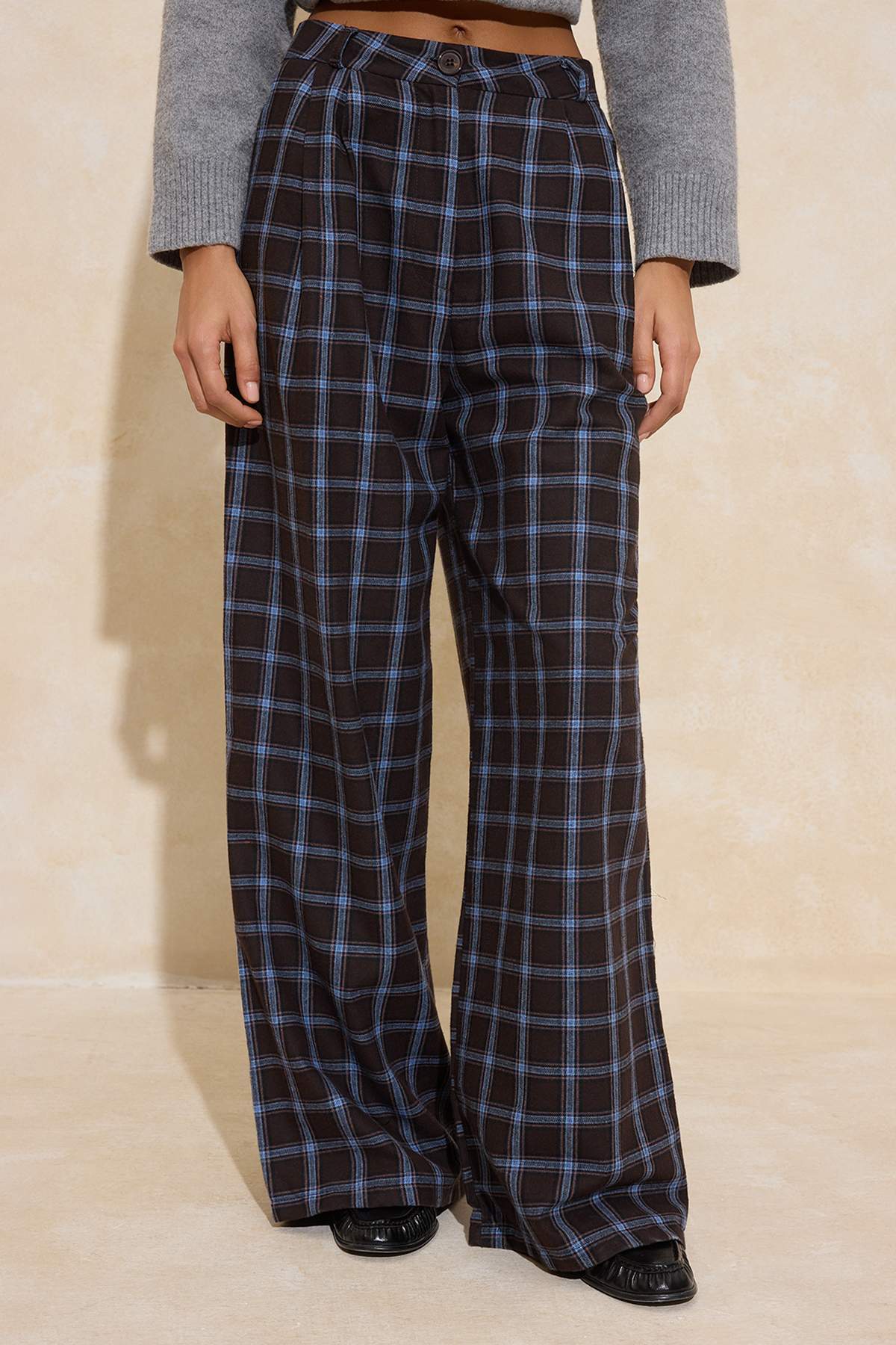 Trendyolmilla  Kahverengi Ekose Wide Leg Pantolon TWOAW26PL00173 - Görsel 3