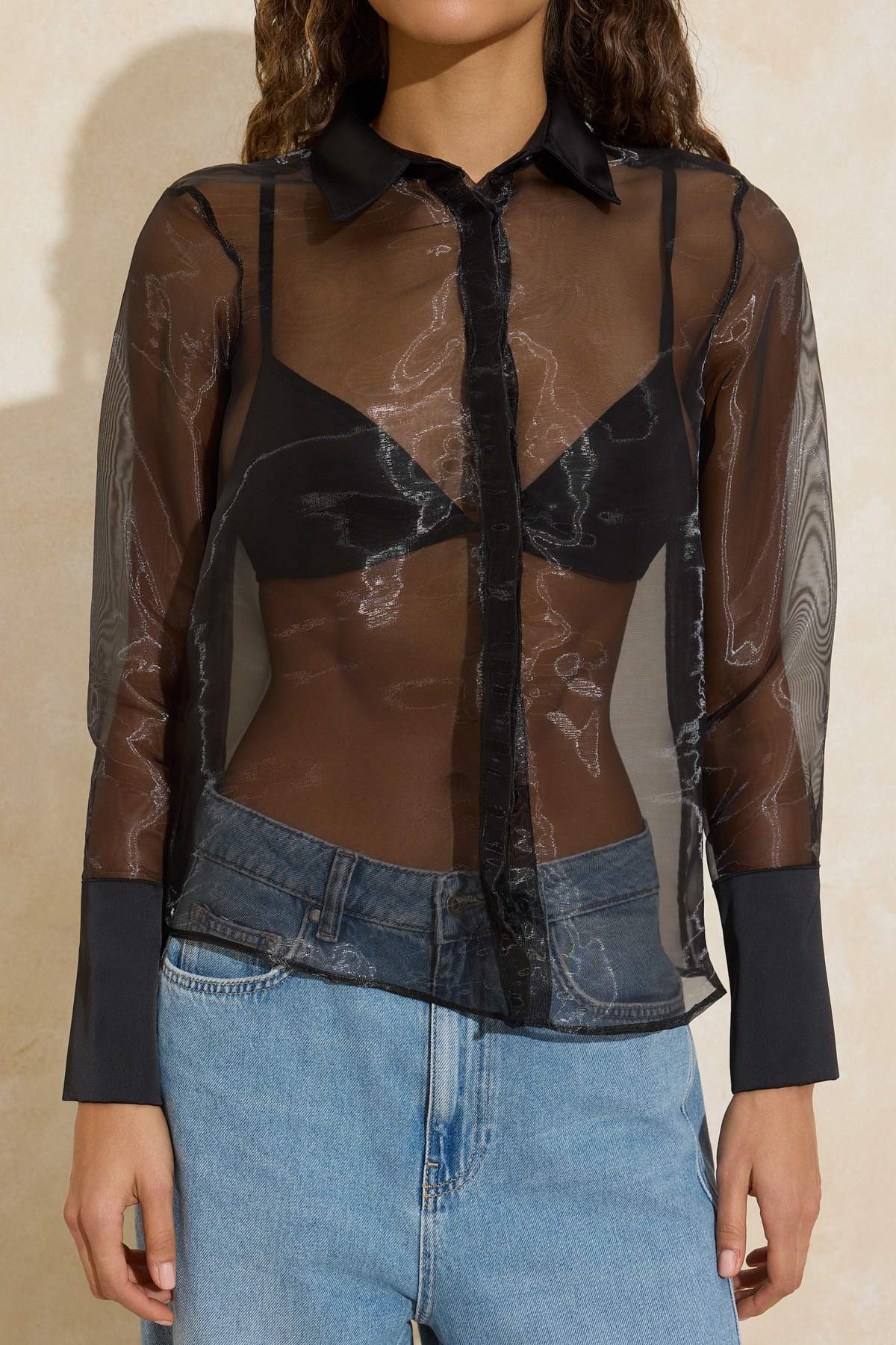 Trendyolmilla  Siyah Organze Geniş Kesim Astarsız Party Gömlek TPRSS26GO00001 - Görsel 3