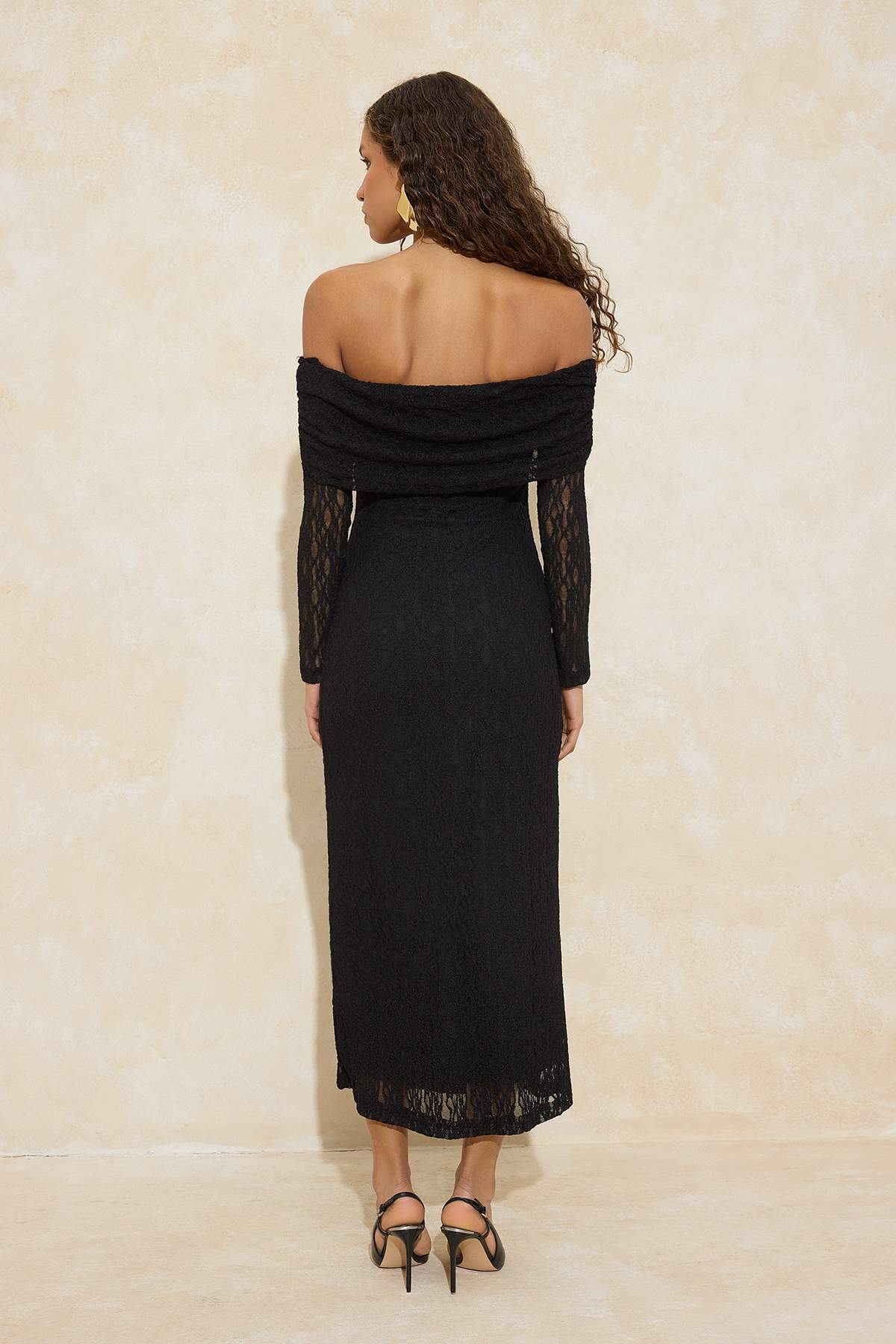 Trendyolmilla  Siyah Dantel Astarlı Şık/Gece Maxi Elbise TPRAW26EL00164 - Görsel 4