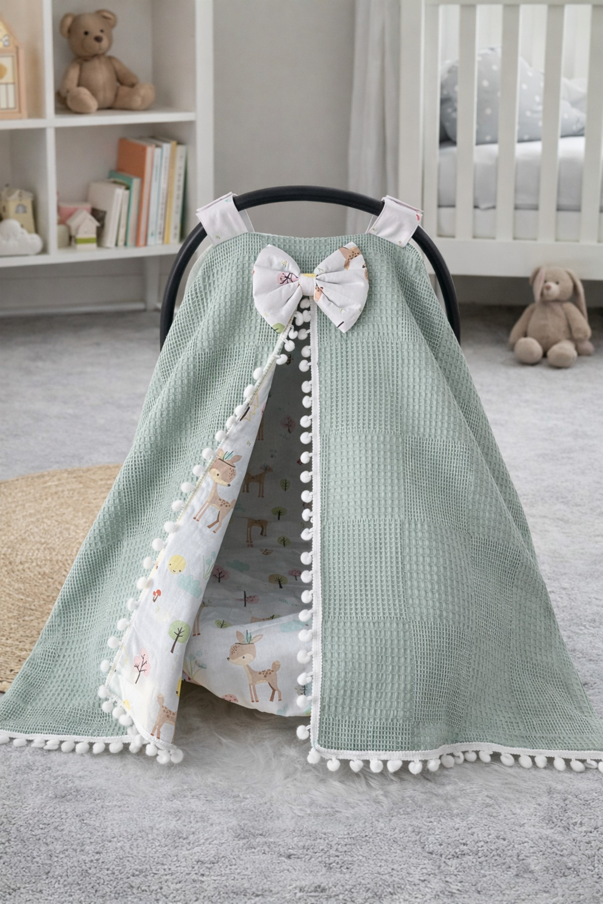 Pique Fabric Gazelle Patterned Pompom Stroller Cover