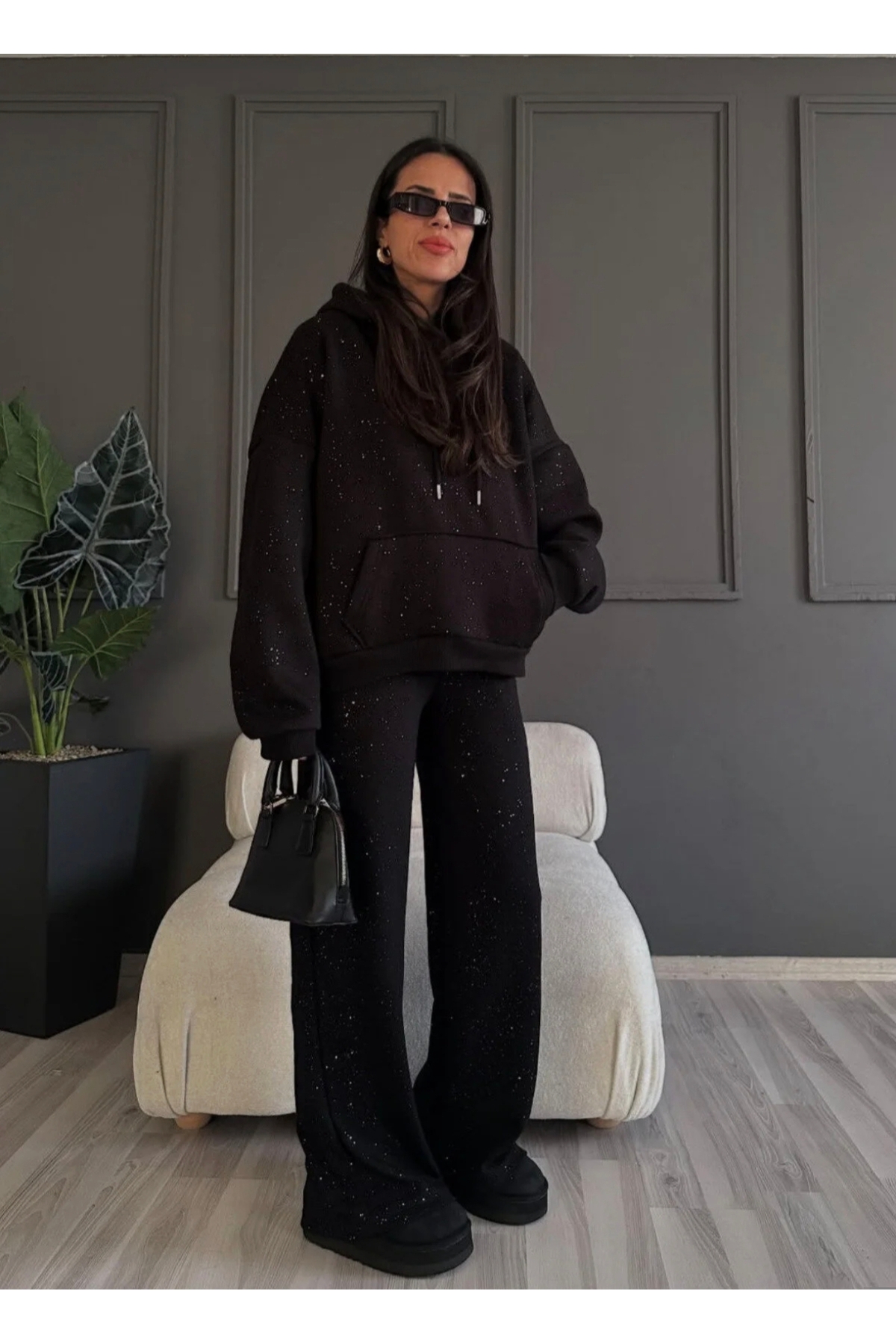 Sim Detaylı Parıldayan Eşofman Takımı