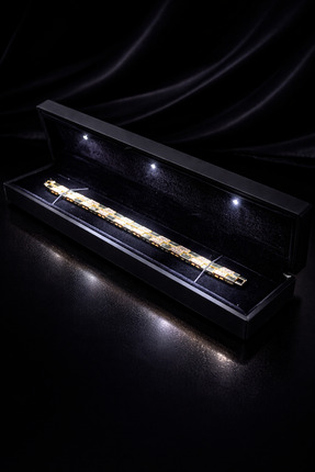 XUPING JEWELRY Premium Işıklı Kutu Xuping Zirkon Taş Detaylı Gold Kadın Çelik...