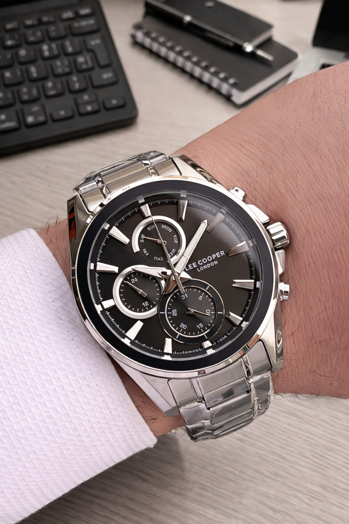 Steel Band Internal Functions Active 5 Atm Waterproof Men Wrist Watch ELC8042.350