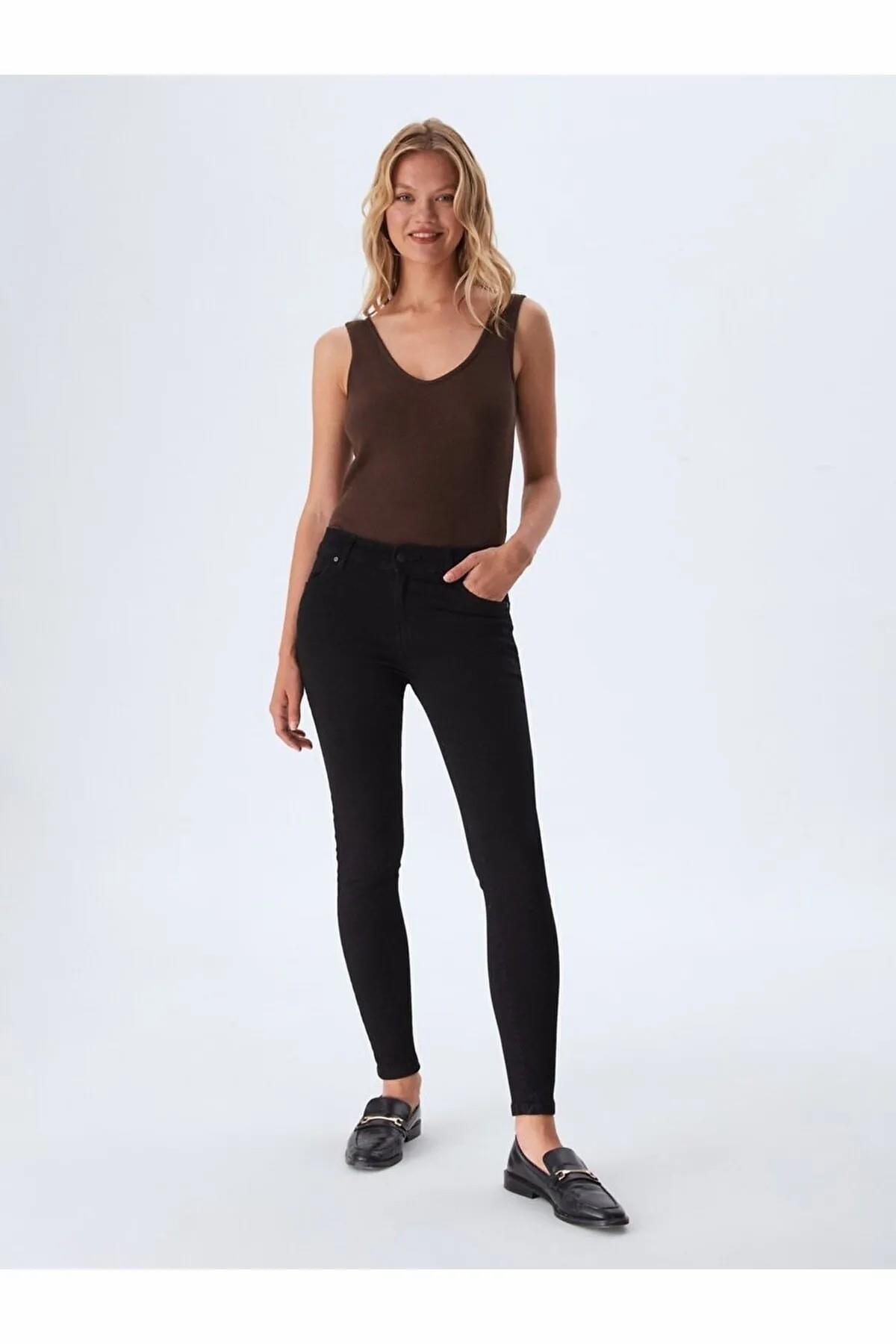 Lonıa Tall Black Wash Kadın Jean