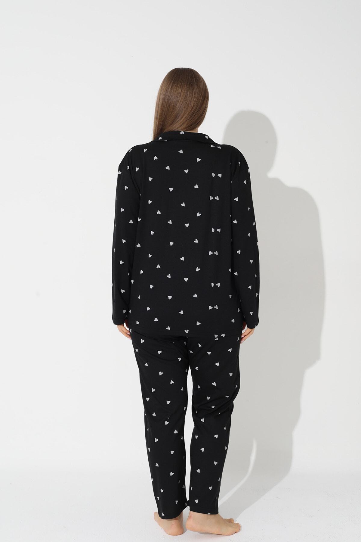 Siyah İnci  Siyah Kalp Desenli Curve Büyük Beden Battal Boy Düğmeli Pamuklu Pijama Takımı - Görsel 3