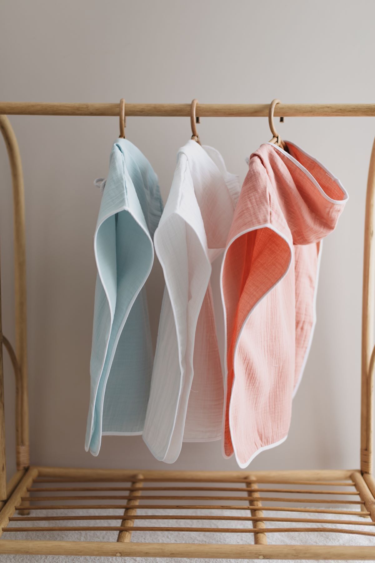 Bedeca %100 Organik Pamuk Müslin Panço - Kız Erkek Bebek Çocuk Panço, Plaj Pançosu, Bornoz fotoğrafı 6 (önizleme)