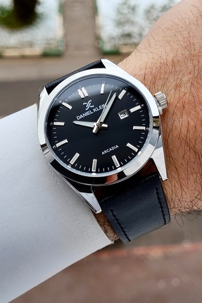 Daniel Klein Siyah Renk 42,5 Mm Hediye Paketli Deri Kordon Erkek Kol Saati