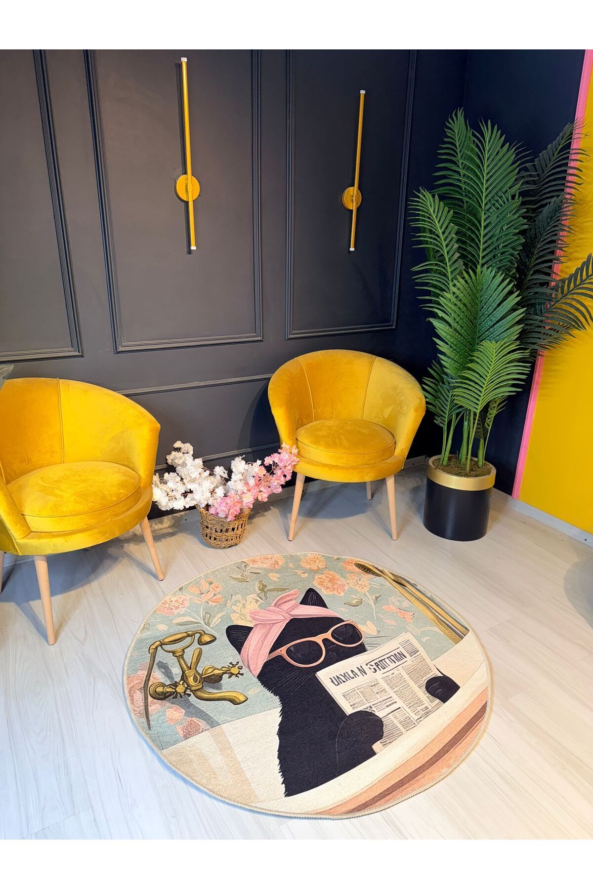 Alya Collection Cat Reading Newspaper Detailed Woven Sole Round Decorative Carpet Alya79
