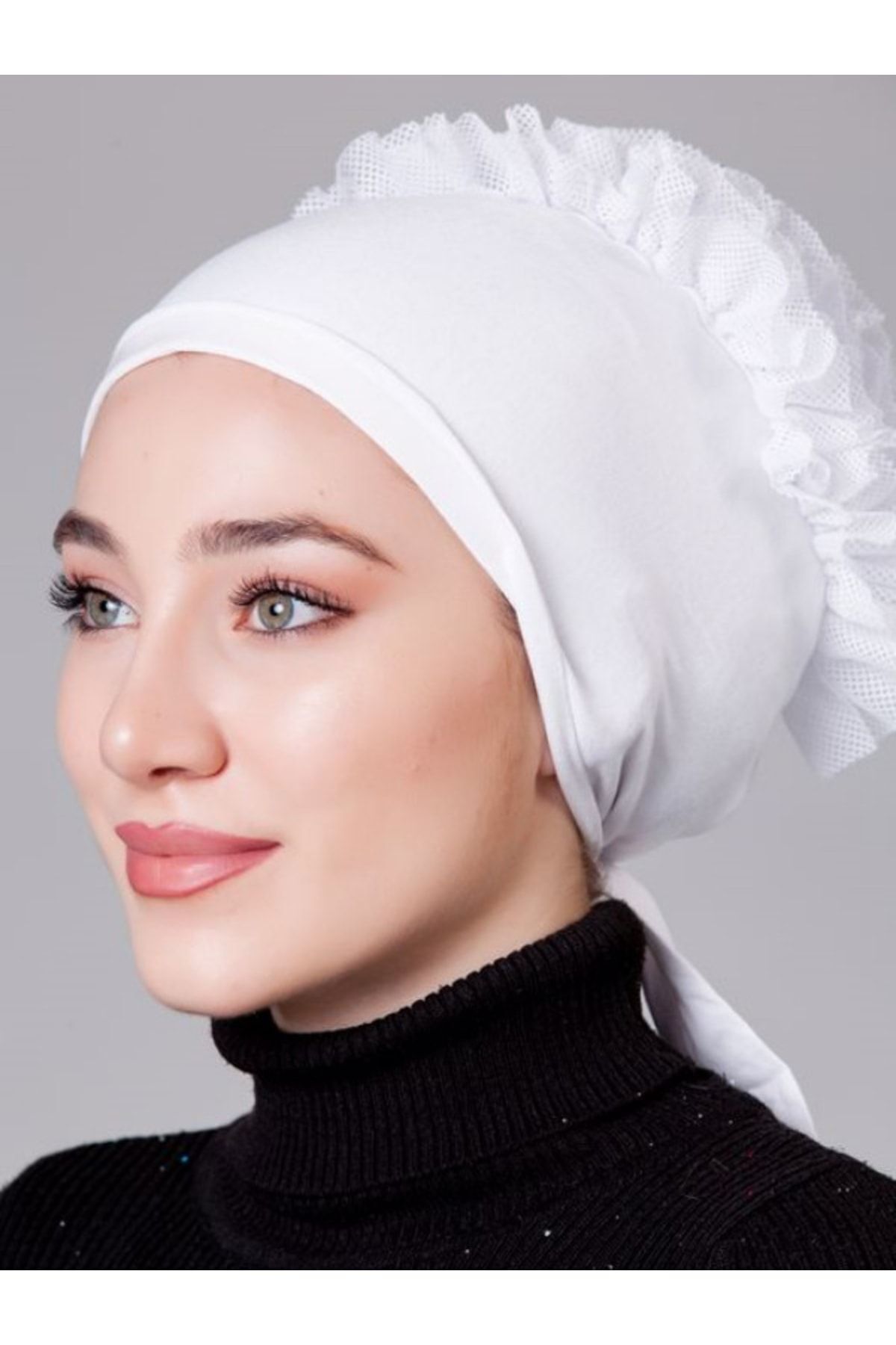 White Lycra Ruffle Non-Slip Bonnet