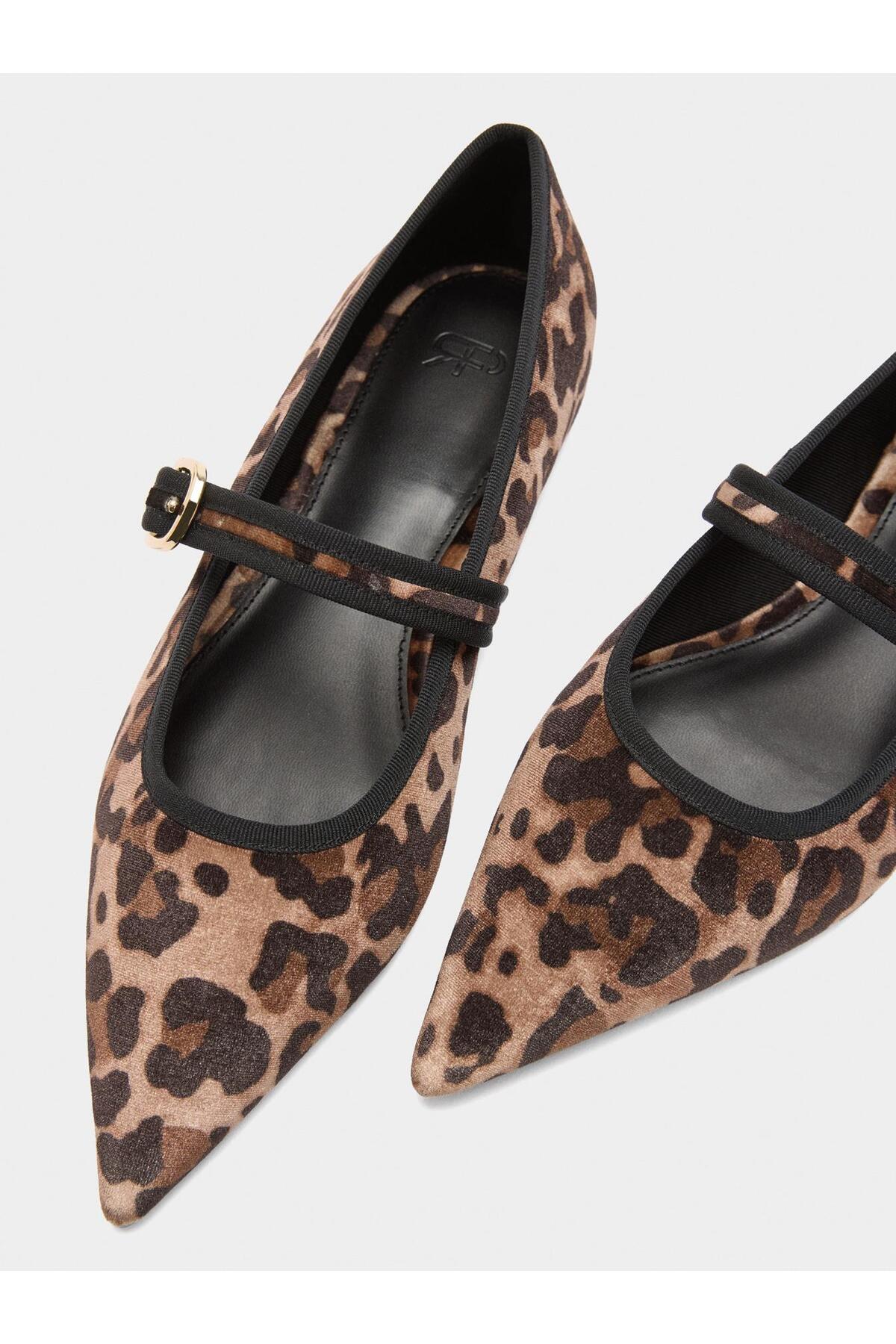 Animal Patterned Flats