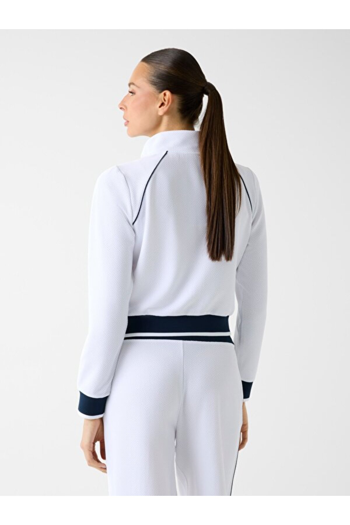 Guess Sarah Kadın Aktif Sweatshirt görsel 3