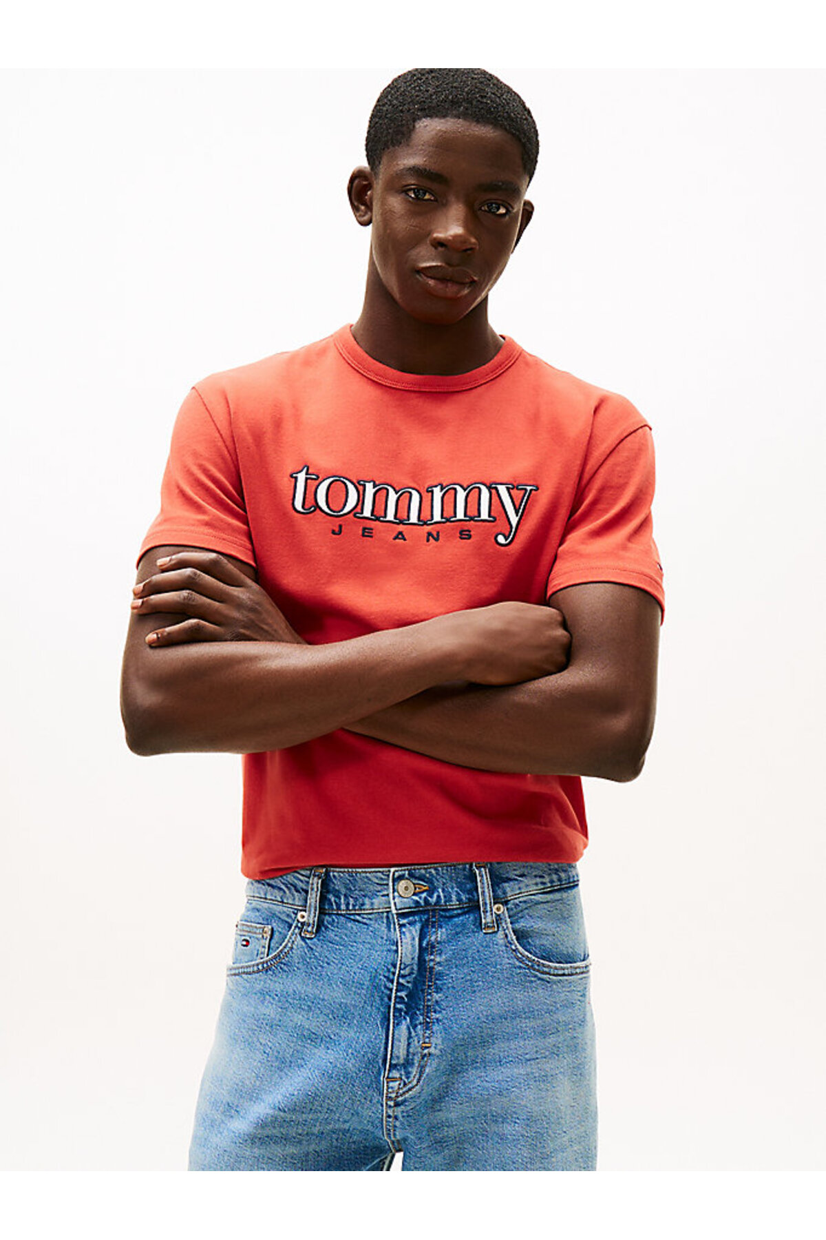 تامی هیلفیگر تی شرت مردانه طرح TJM کد 1001