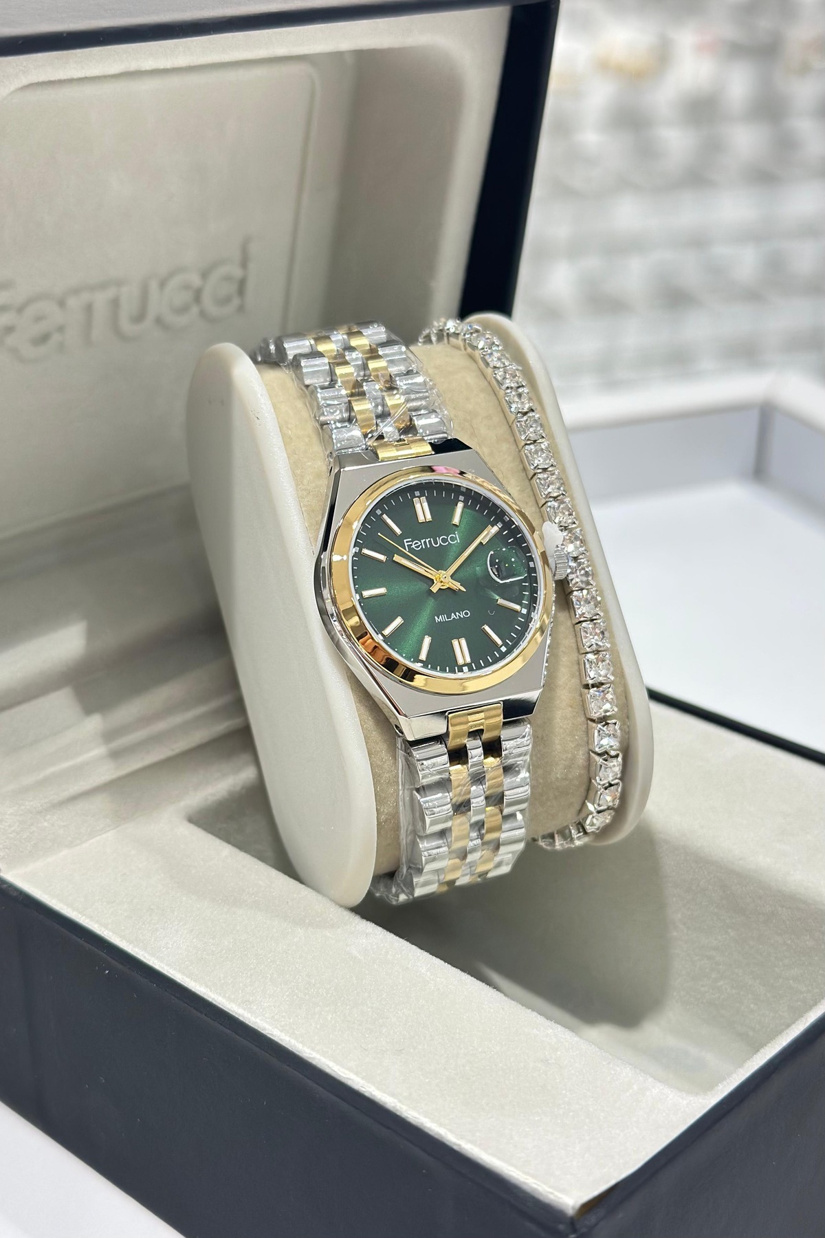 Ferrucci  Orijinal Çelik Kordon Su Geçirmez 2 Yıl Garantili Kadın Kol Saati - Görsel 2