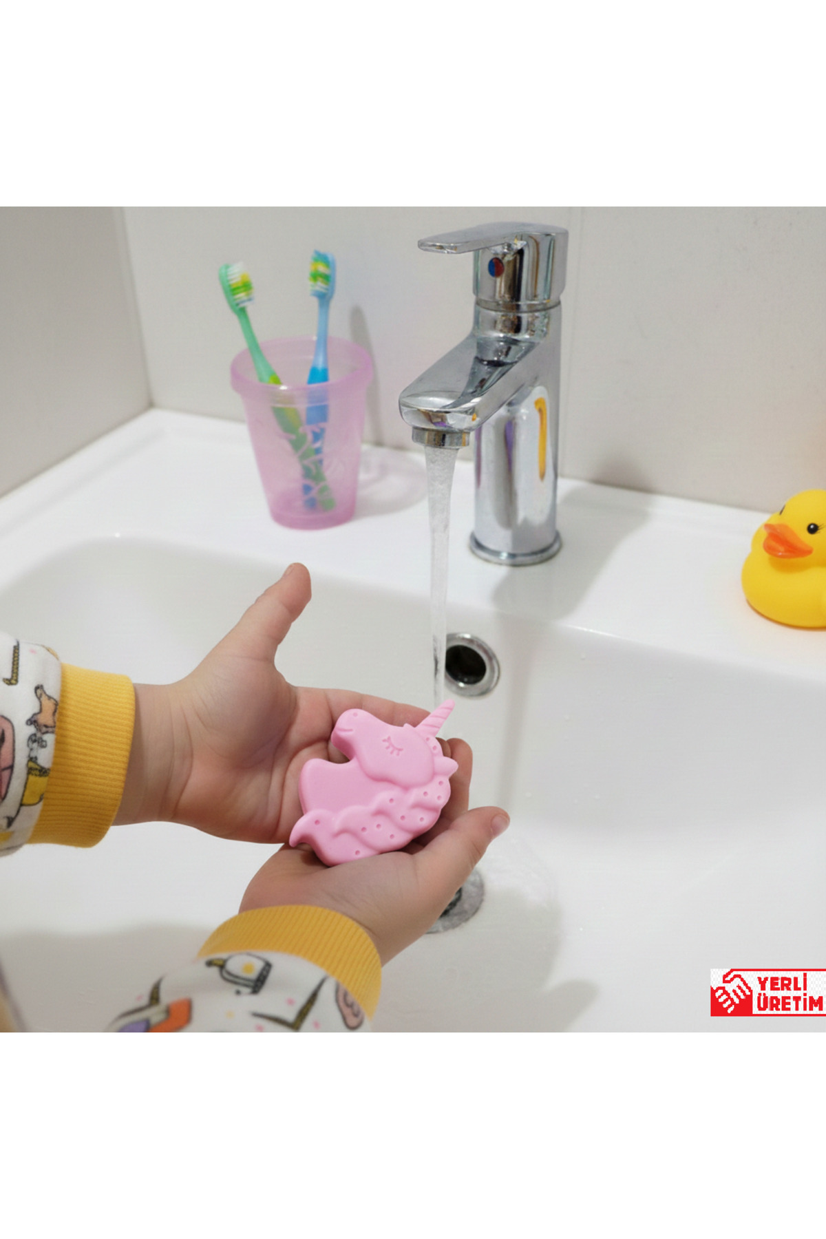 Chikopy El Yıkama Sabunu Unicorn Şekilli Çilek Kokulu – Çocuklar İçin Sabun - Kumbara Kutu Hediyeli - 6 adet fotoğrafı 6 (önizleme)