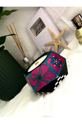 Yokho Abstract Bloom: Özel Tasarım Sanatsal Dekoratif Mum