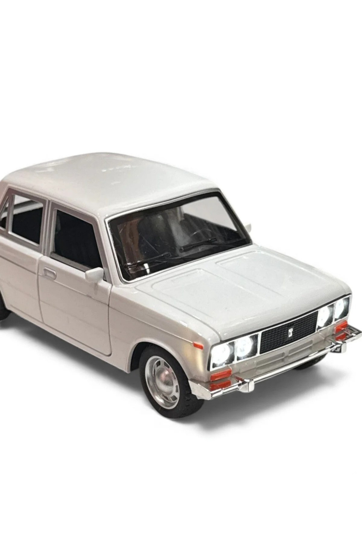 craftivio Lada Vaz 2107 Model Araba 1:24 Ölçek (18cm) Sesli Işıklı Çek Bırak Beyaz fotoğrafı 2 (önizleme)