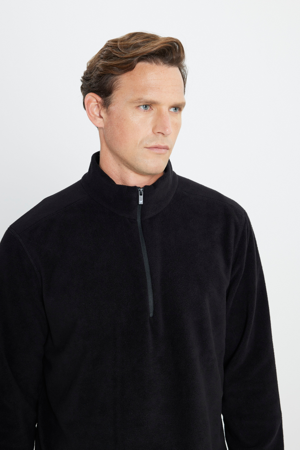 AC&Co / Altınyıldız Classics Erkek Siyah Anti-Pilling Tüylenme Yapmayan Standart Fit Dik Yaka Polar Sweatshirt görsel 2