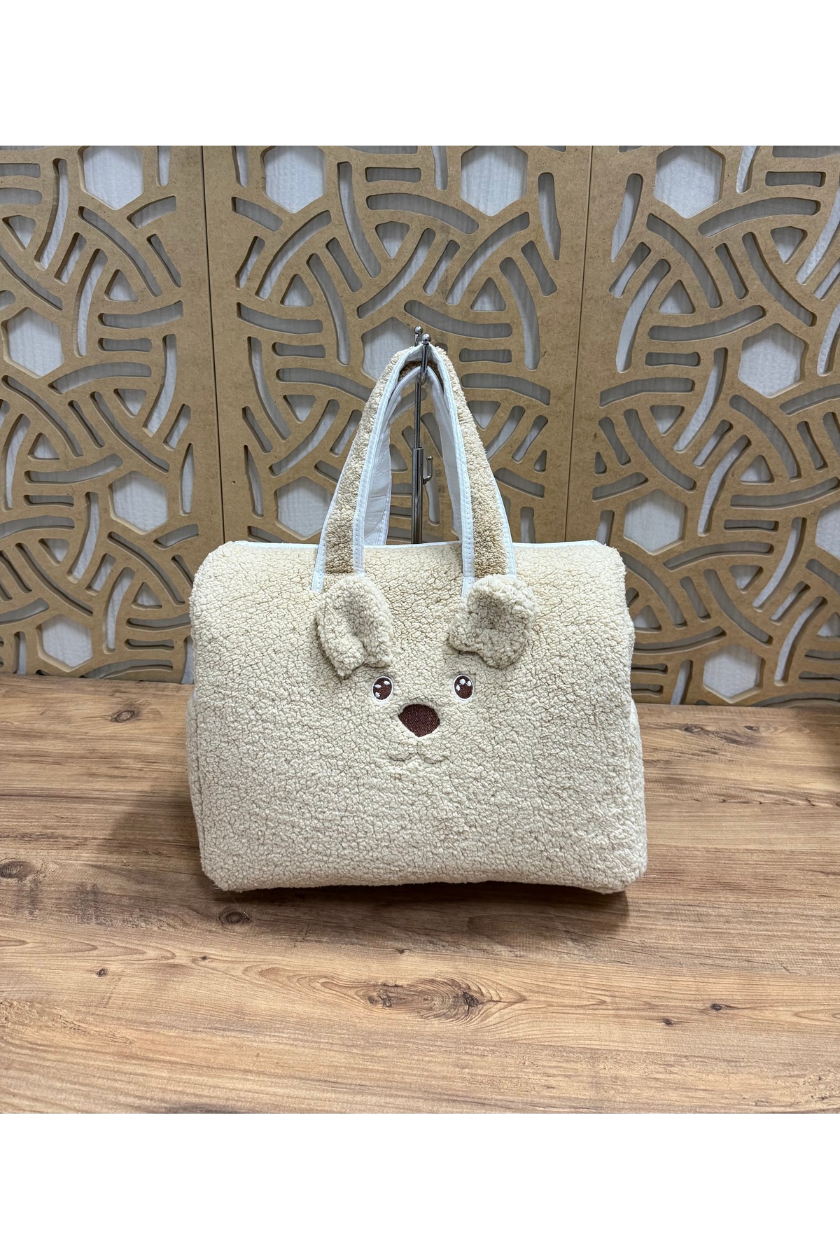 Mini Chics Peluş Kumaş Ayı Nakışlı Bebek Taşıma Çanta & Anne Çanta fotoğrafı 4 (önizleme)