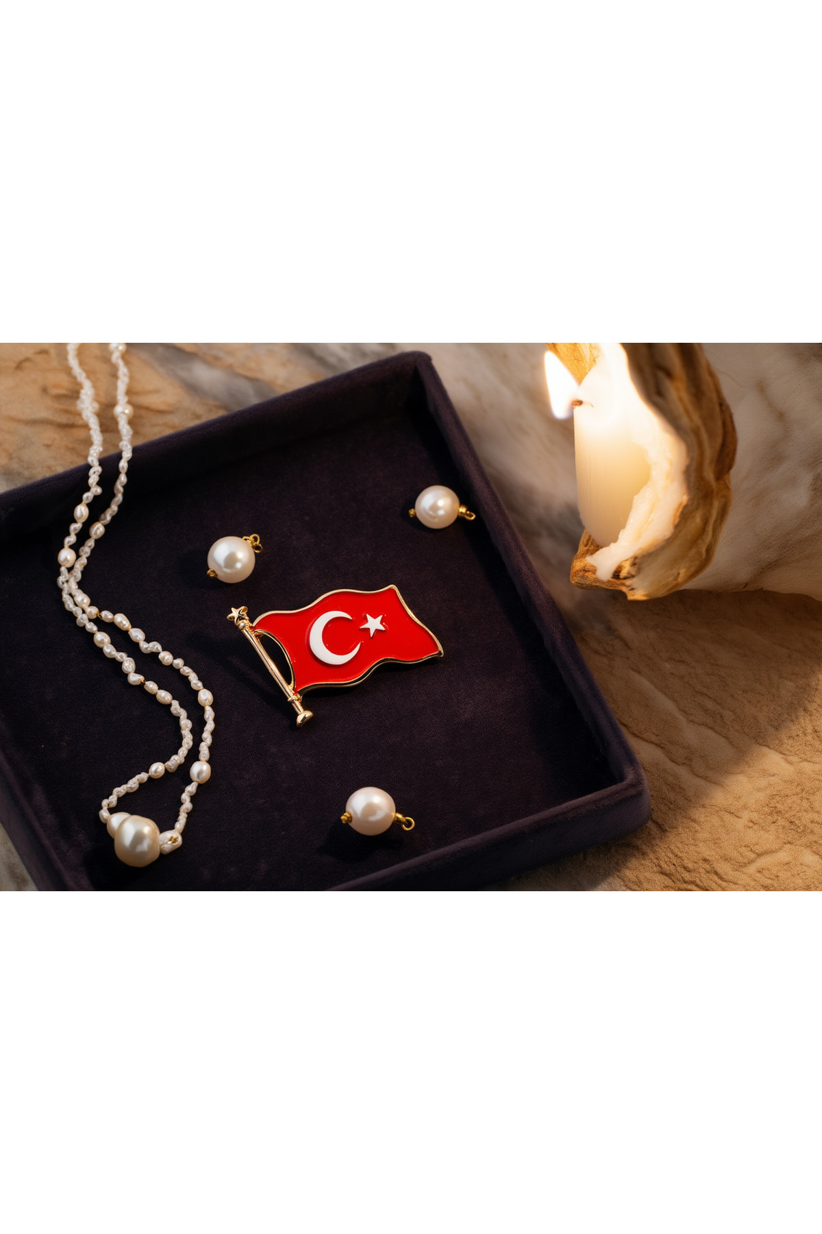 سنجاق سینه با طرح پرچم ترکیه  سنجاق سینه İZEV