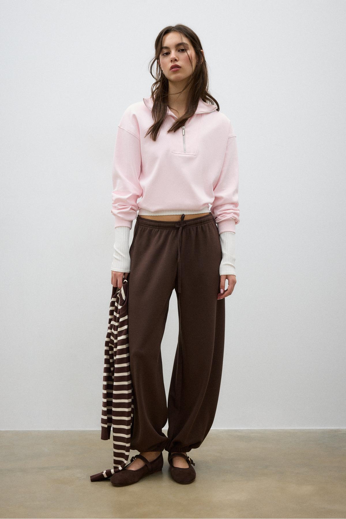 Stradivarius  Burunlu deri babet - Görsel 3