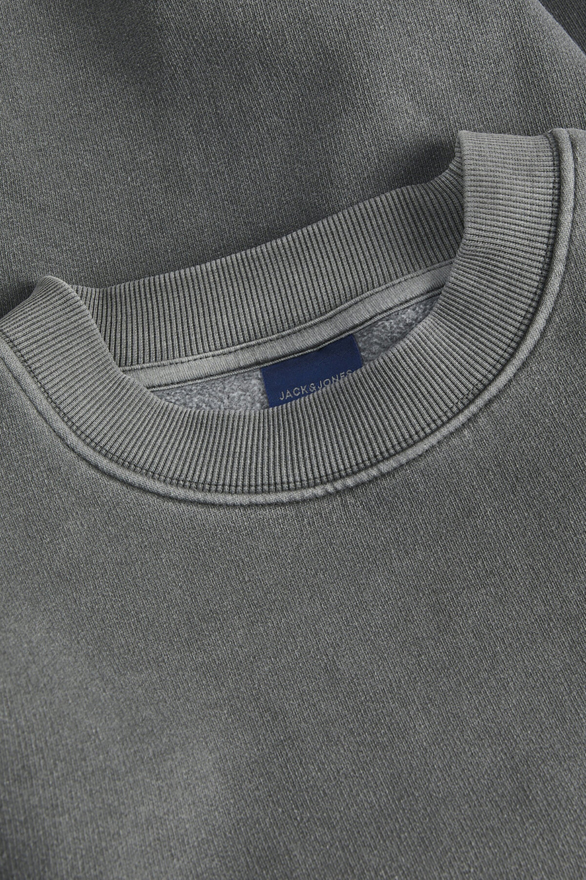 سویشرت مردانه راسته آستین بلند | جک اند جونز Jack & Jones TYC77A2A52E2CA0F10 - تصویر 3