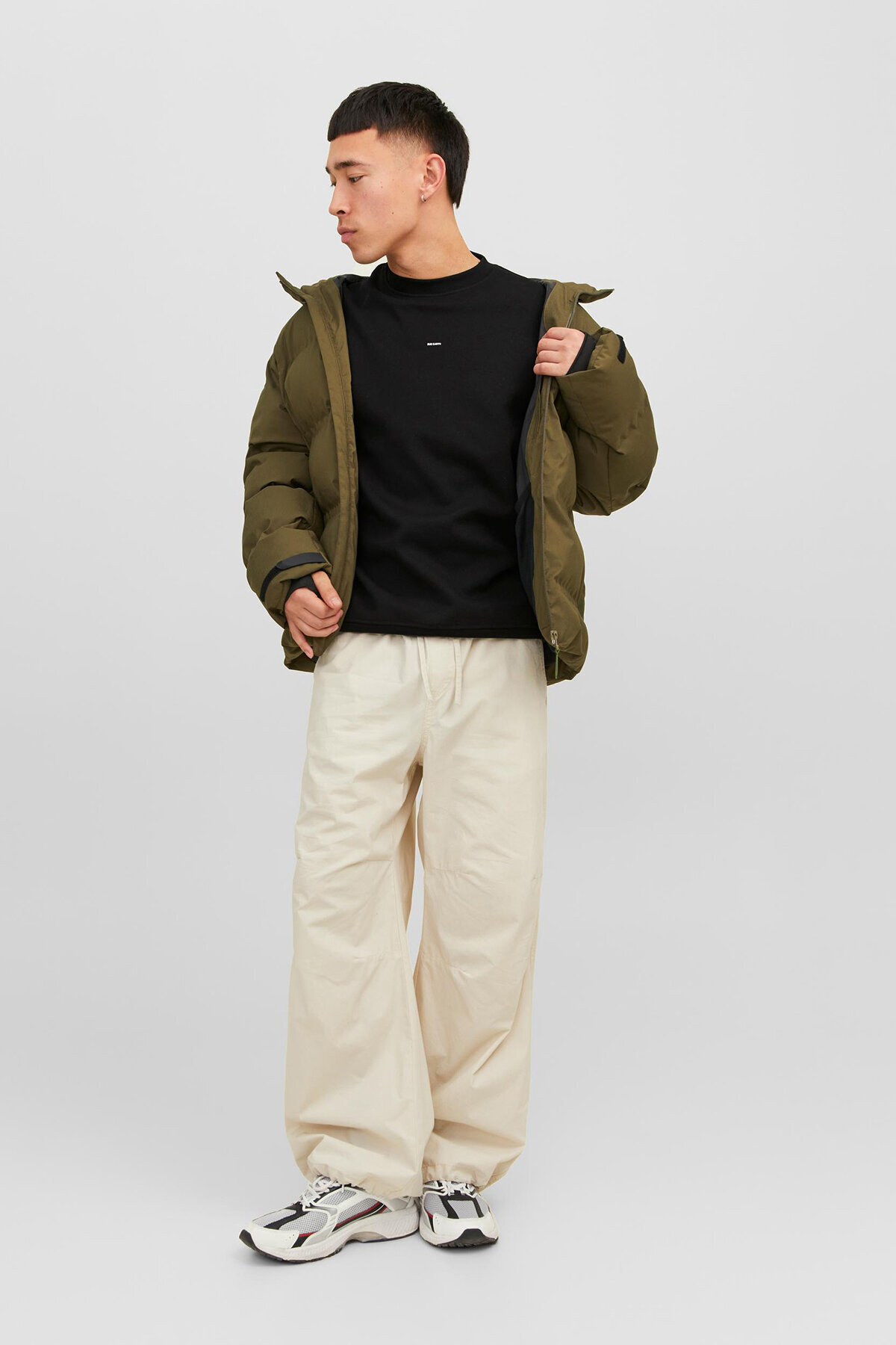 سویشرت مردانه راسته آستین بلند | جک اند جونز Jack & Jones 12240222 - تصویر 2