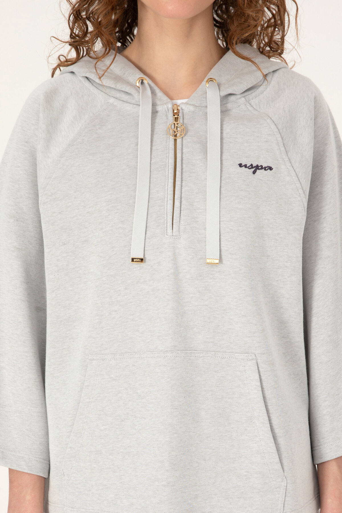 U.S. Polo Assn. Kadın Gri Melanj Kapüşonlu Yarım Fermuarlı Basic Sweatshirt 50319959-VR086 görsel 6