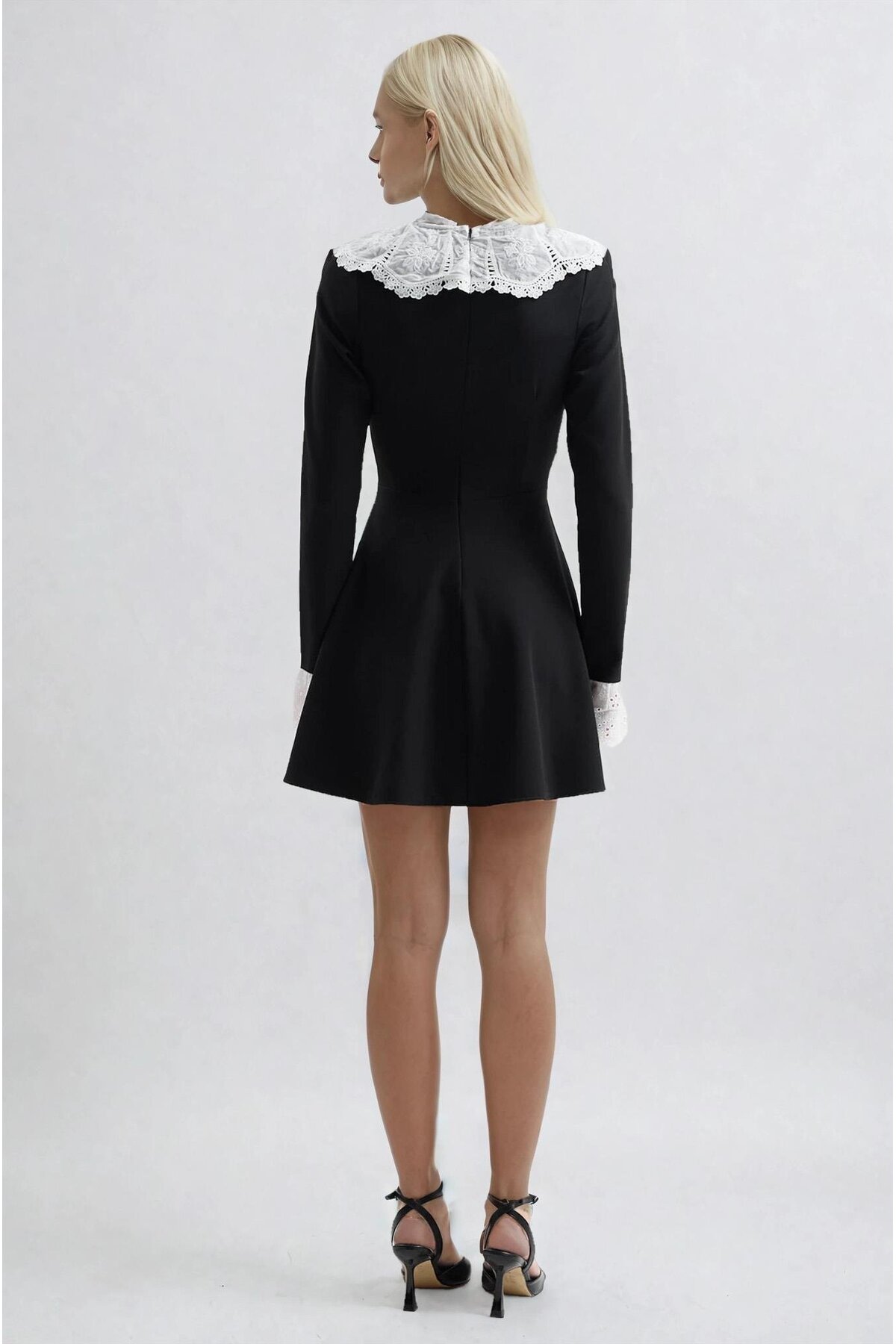 Lijuri  Dantel Önlük Detaylı Mini Elbise 2975 - Görsel 8