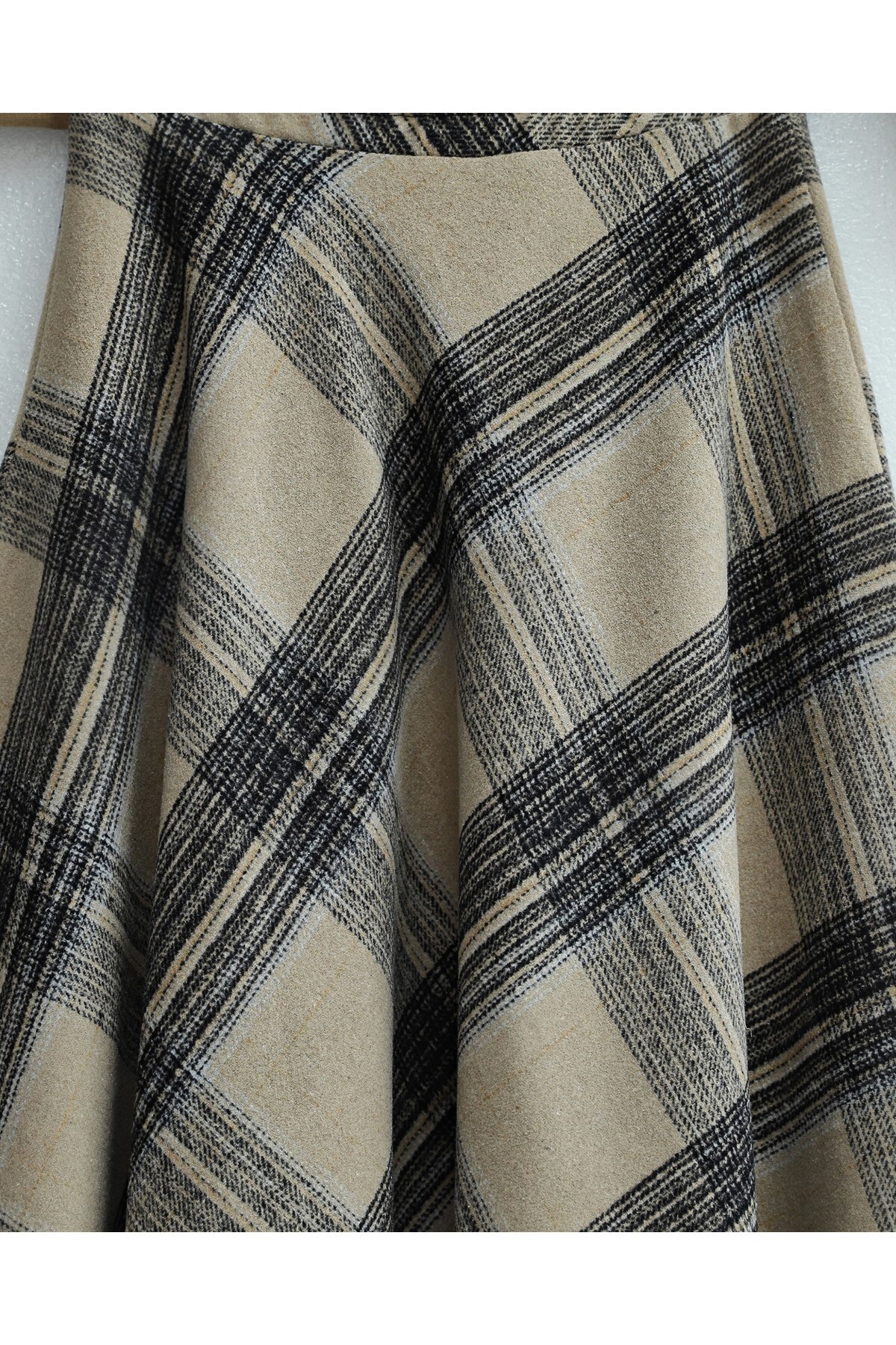 MODAQU  Ekose Desen Kaşe Kloş Etek - Vizon - Görsel 4