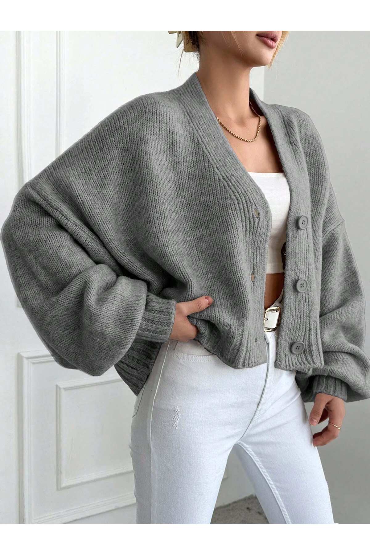 ALTINER TRİKO  KADIN GRİ RENK OVERSİZE TRİKO HIRKA