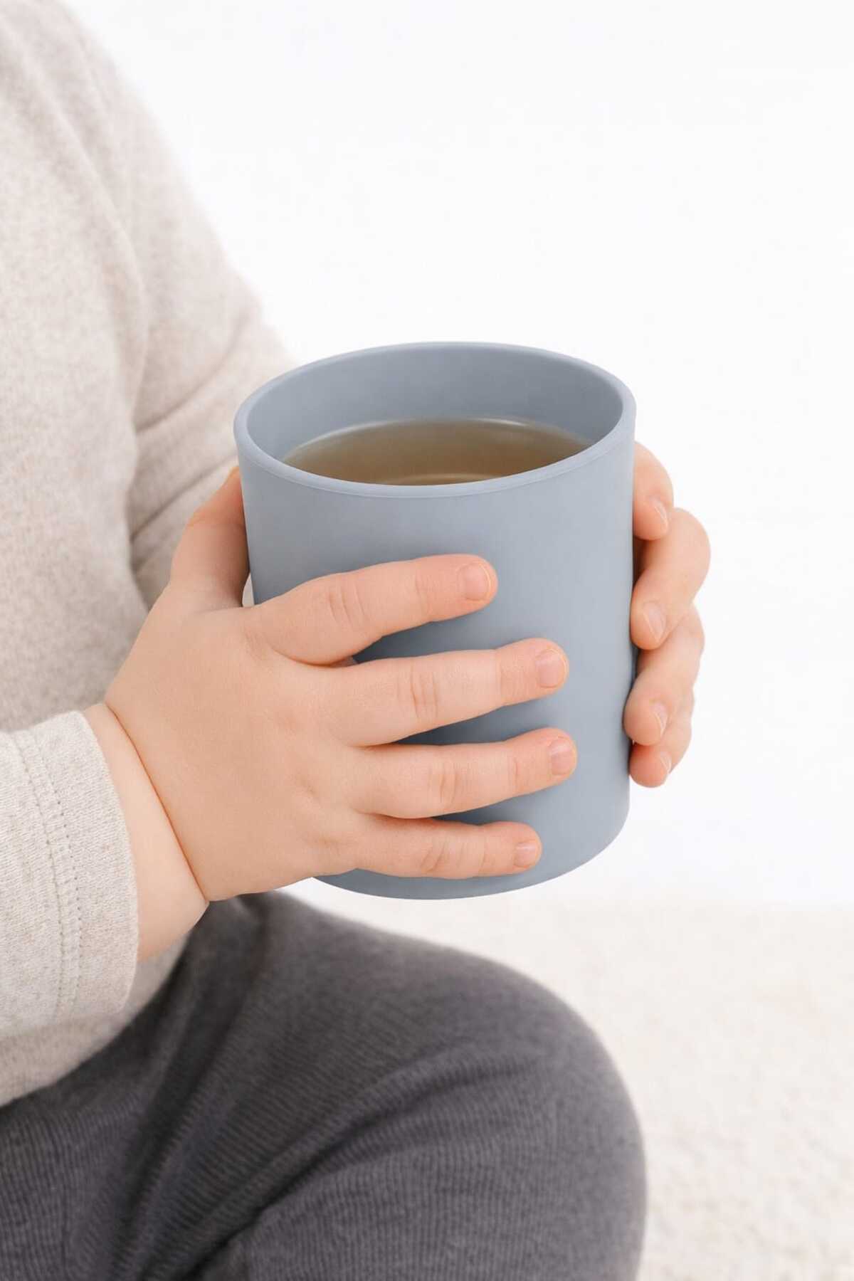 CKM silikon 3Lü Bebek Beslenme Seti Antrasit Gri ( Mama tabağı, Bardak, Önlük) fotoğrafı 5 (önizleme)