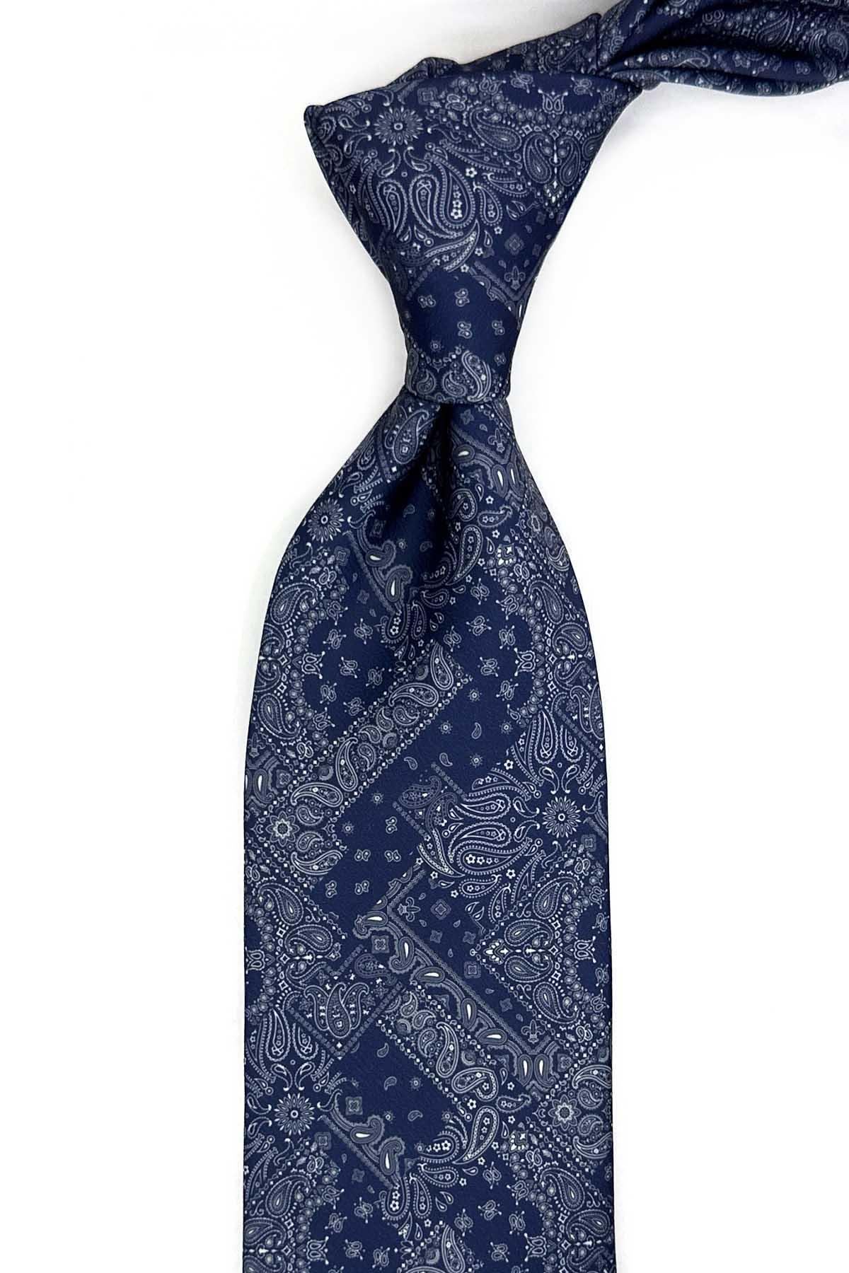  کراوات کلاسیک چهل تکه سرمه‌ای طرح شال KK13360