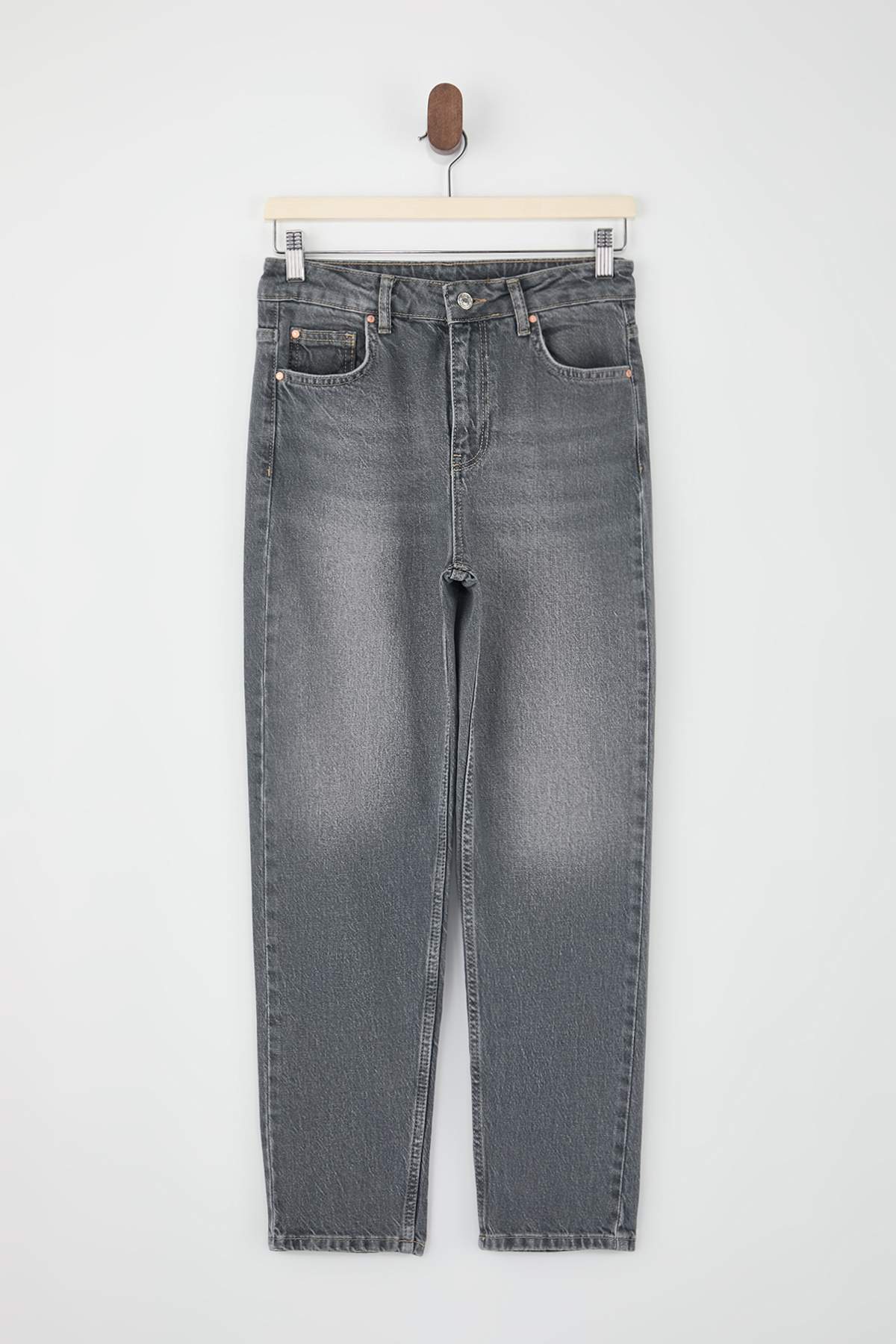 Trendyolmilla  Gri Yüksek Bel Bilek Boy Az Esnek Mom Jeans TWOSS26JE00112 - Görsel 5