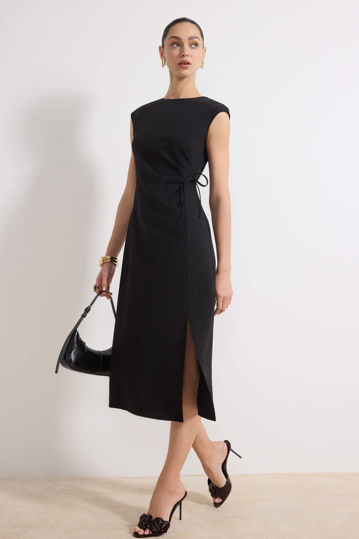 trendyolmilla-womens-flat-midi-sleeveless-bus