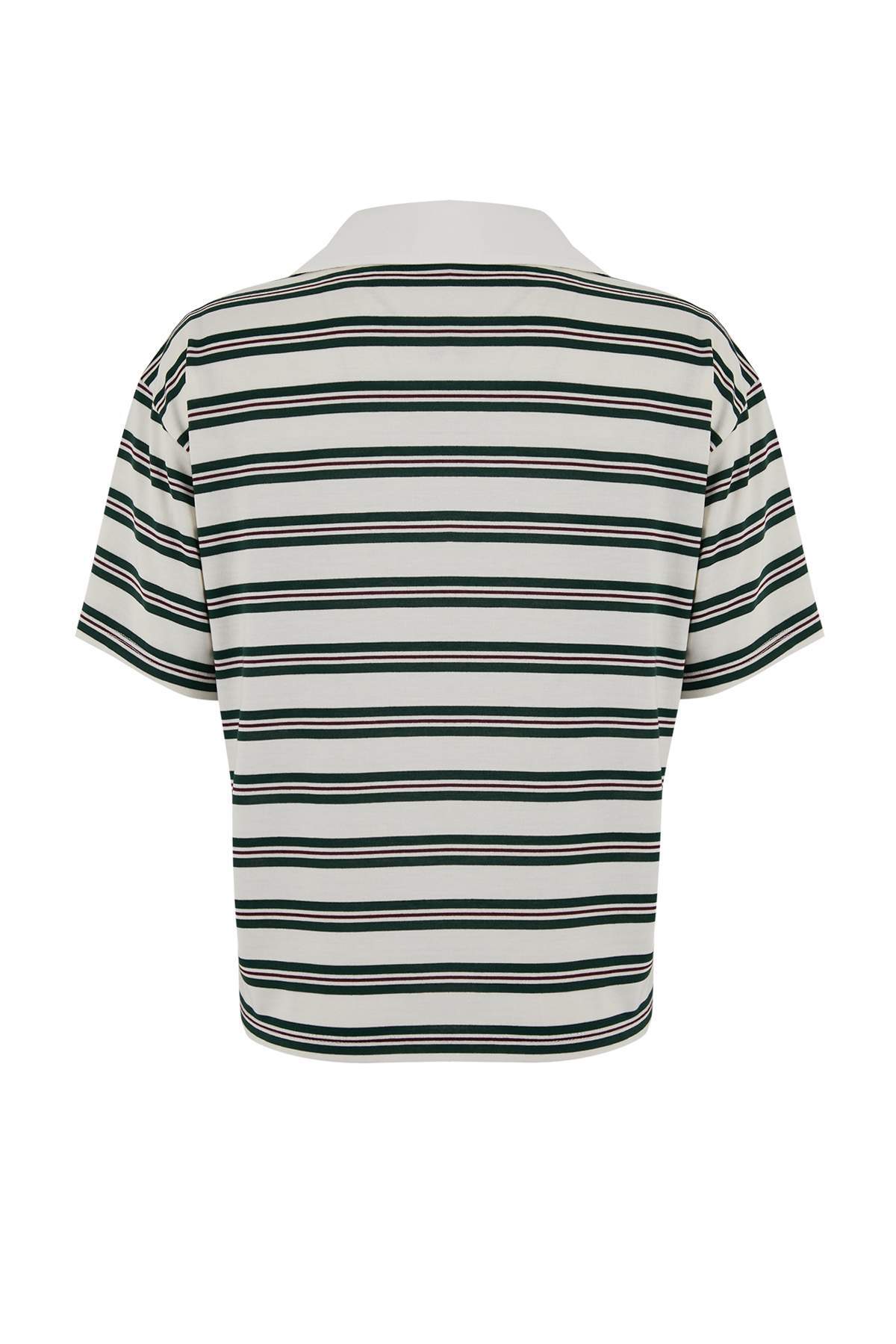 Trendyolmilla  Wardrobe Essentials-Ekru Çizgili Normal Kalıp Kısa Kollu Tok %100 Pamuk Örme T-shirt TWOSS26TS00027 - Görsel 6