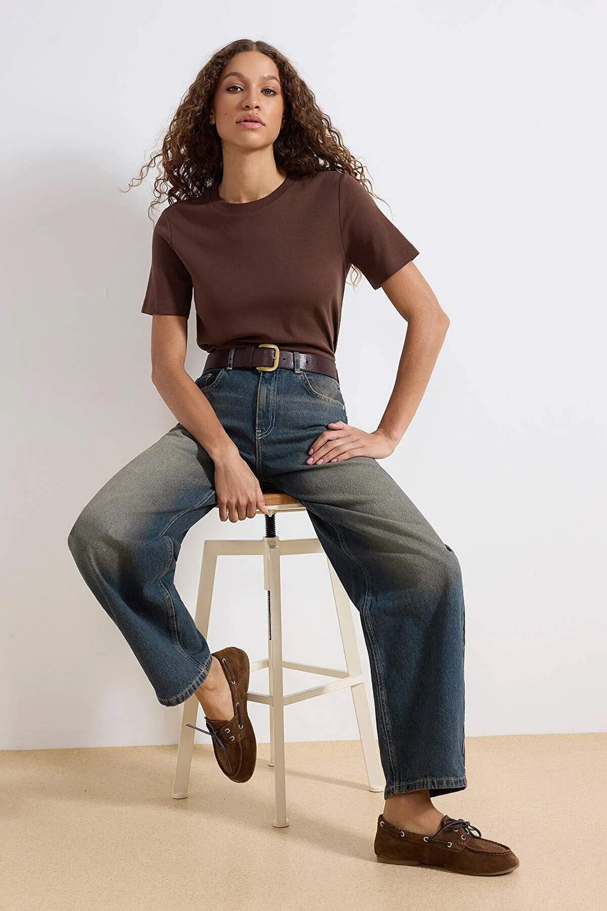 Trendyolmilla  More Sustainable Koyu Mavi Normal Bel Loose Baggy %100 Pamuk Non-Stretch Jeans TWOAW25JE00140 - Görsel 2