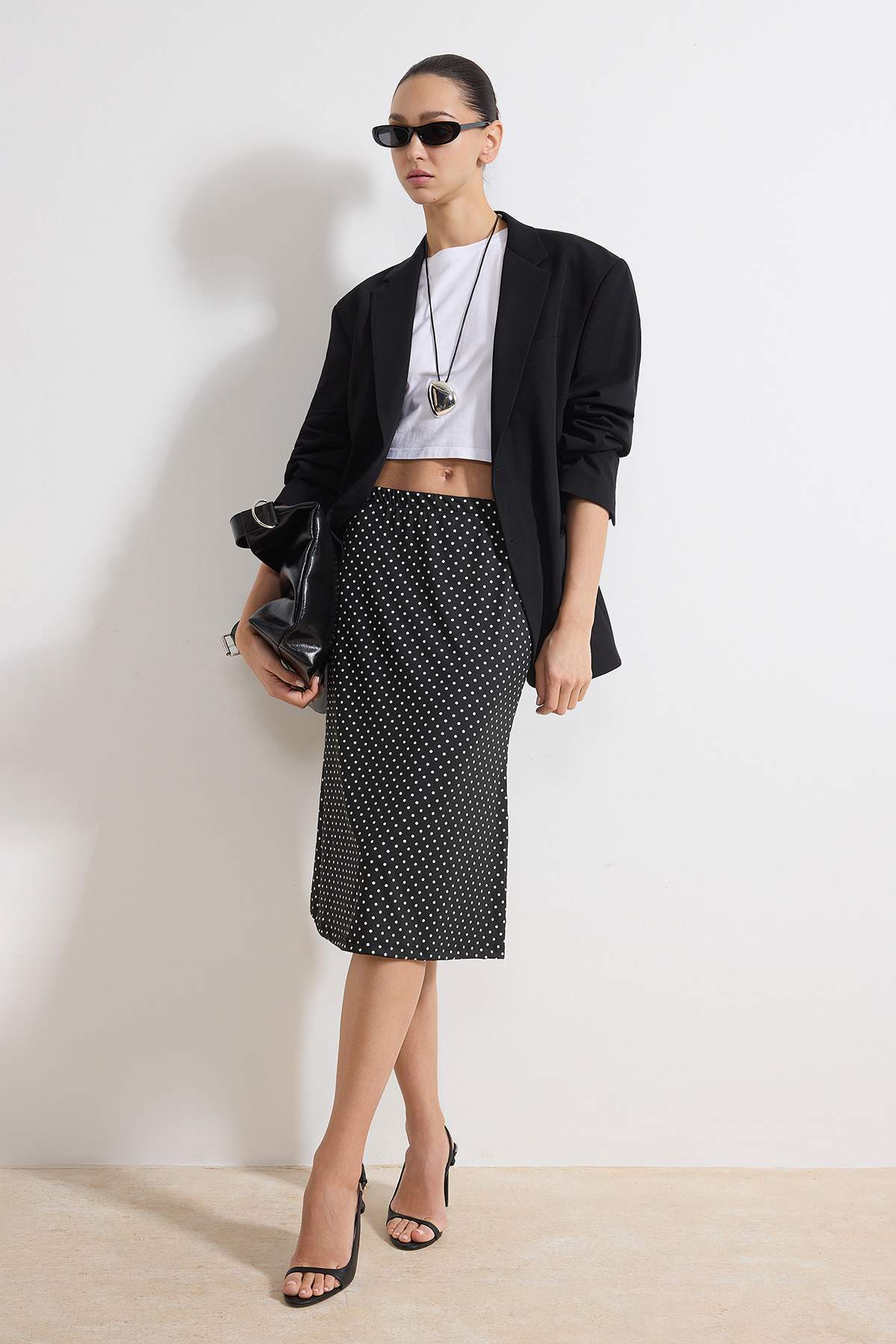 Trendyolmilla  Çok Renkli Puantiyeli Balık Normal Bel Midi Esnek Örme Etek TWOSS26ET00039 - Görsel 2